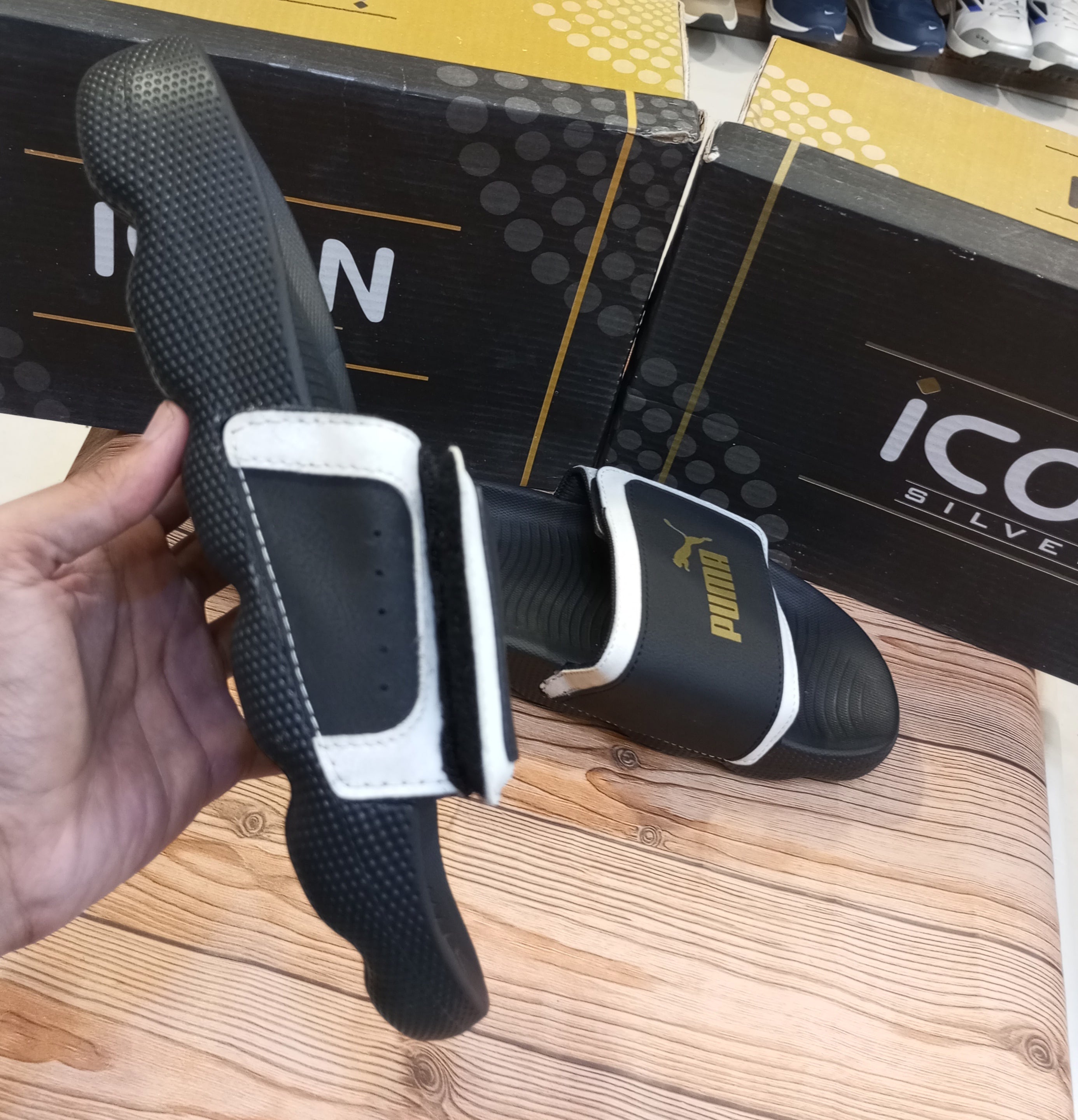 PUMA SUMMER SLIDES FOR MEN