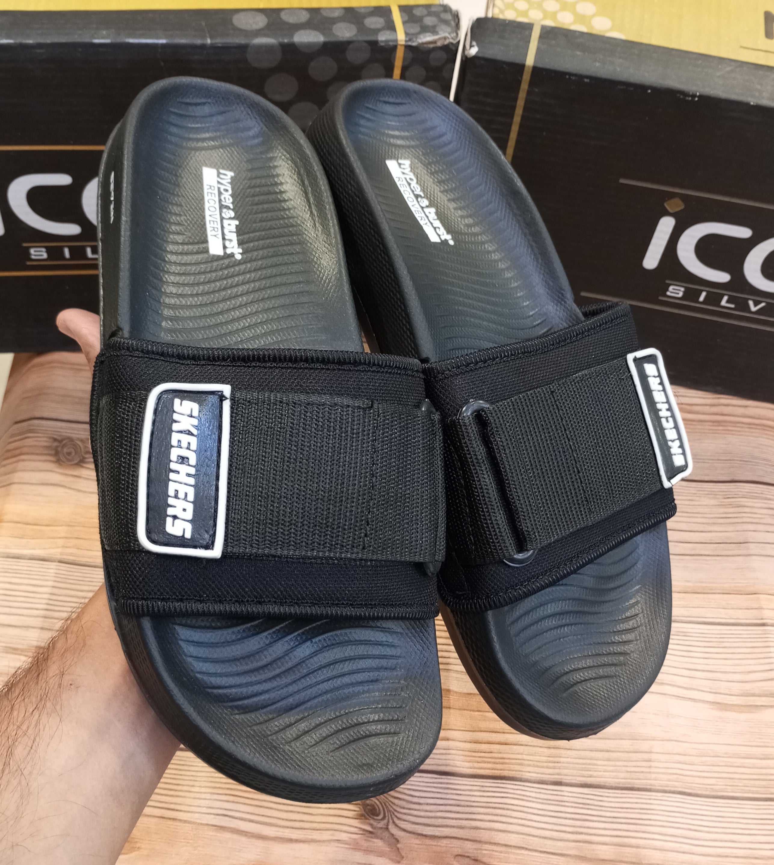 SKECHERS PREMIUM SUMMER SLIDES FOR MEN