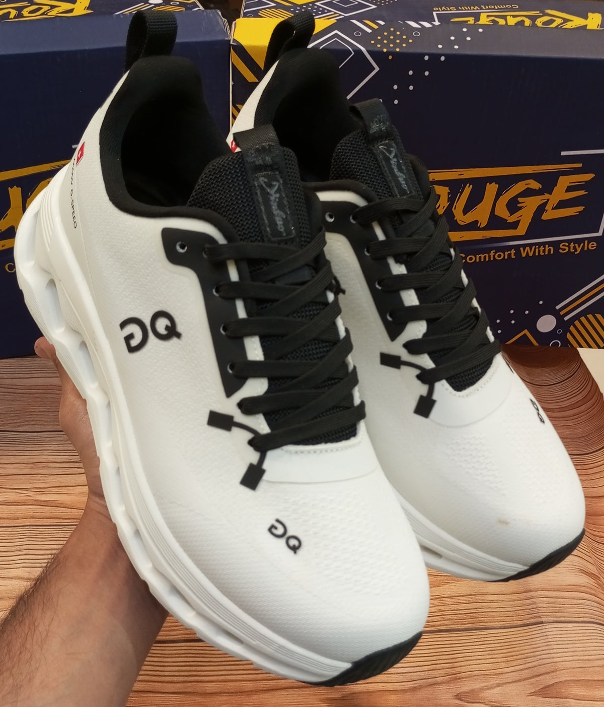 SUPER COMFORTABLE TRAINING AND CASUAL JOGGERS FOR MEN