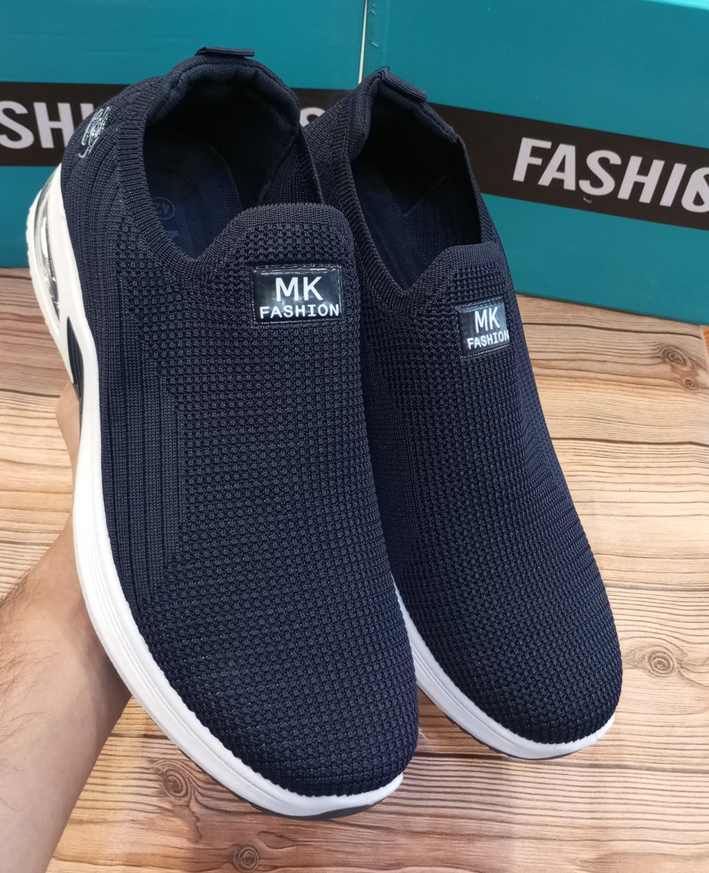 MK'S SUPER COMFORTABLE WITHOUT LACES JOGGERS