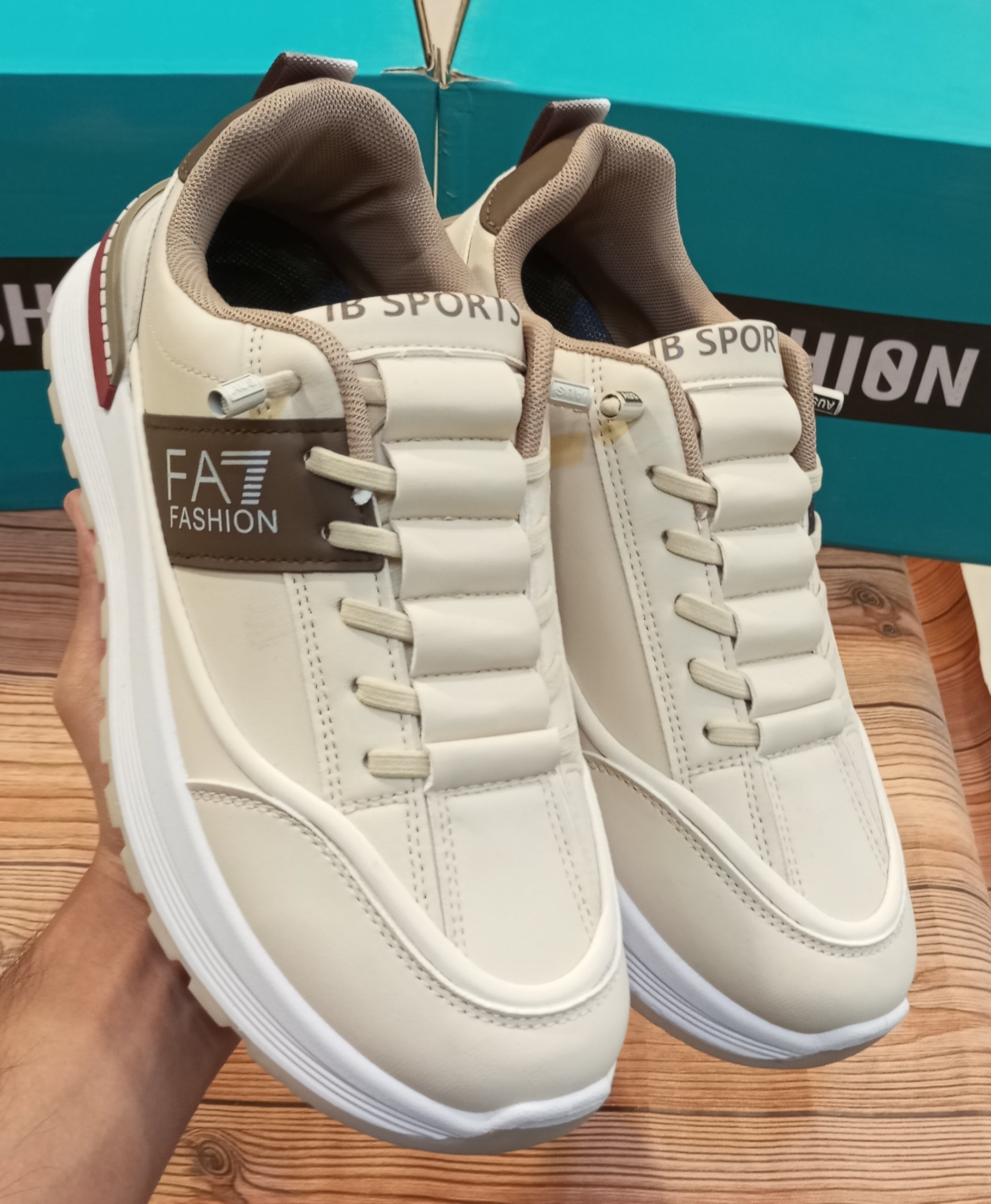 PREMIUM QUALITY WITHOUT LACES CASUAL AND PARTYWEAR JOGGERS