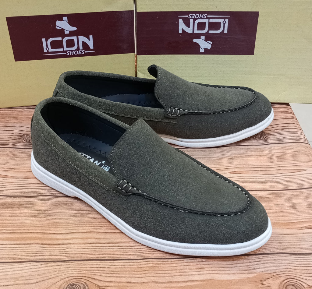 PREMIUM QUALITY CASUAL AND PARTYWEAR SHOES FOR MEN