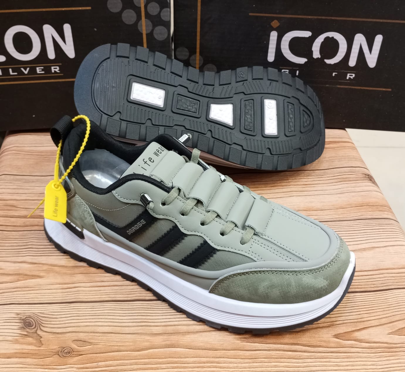 LIFE WEAR'S WITHOUT LACES CASUAL AND TRAINING JOGGERS FOR MEN