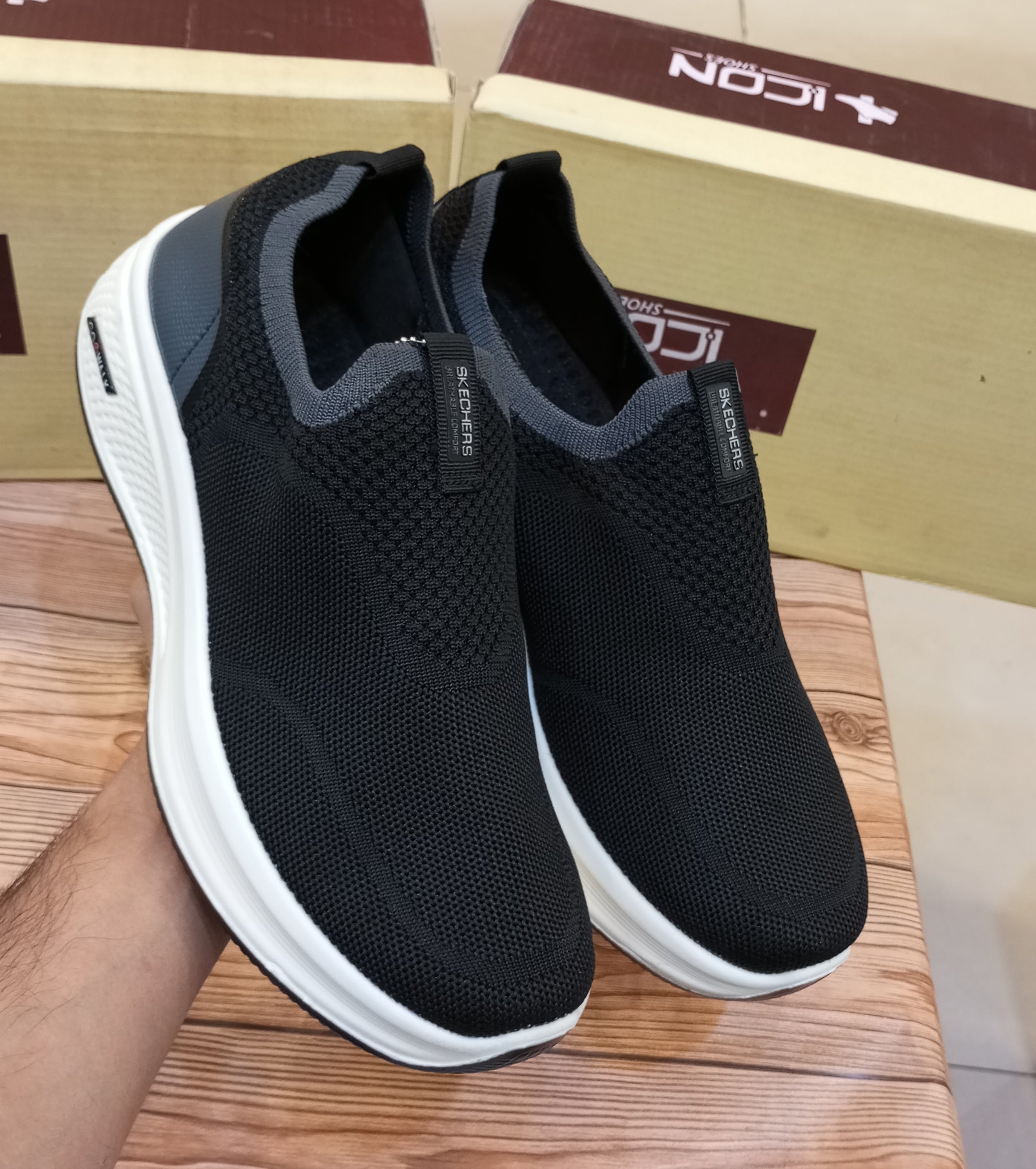 BRANDED PREMIUM QUALITY SUPER COMFY CASUAL AND TRAINING JOGGERS