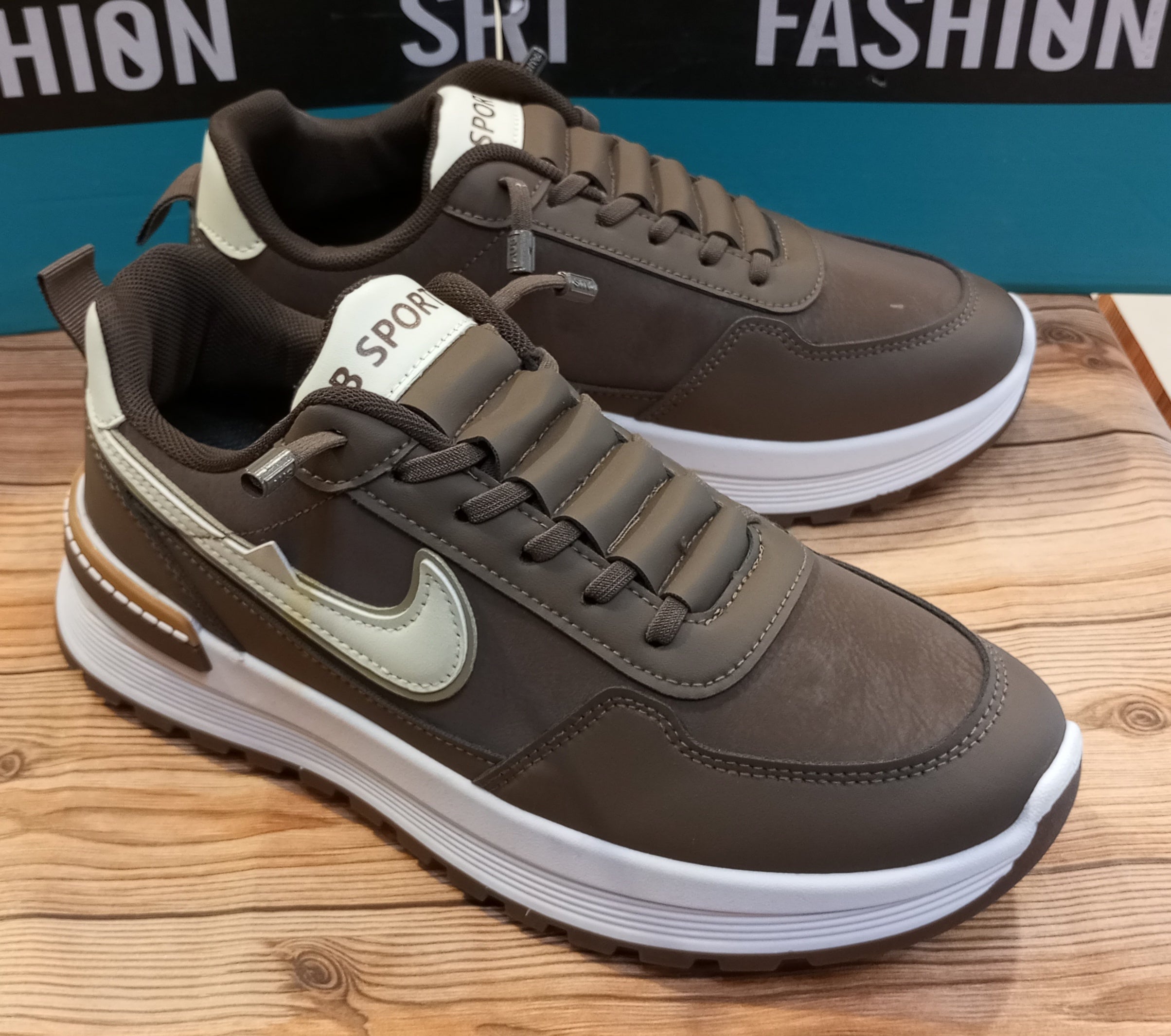 PREMIUM QUALITY WITHOUT LACES CASUAL AND PARTYWEAR JOGGERS