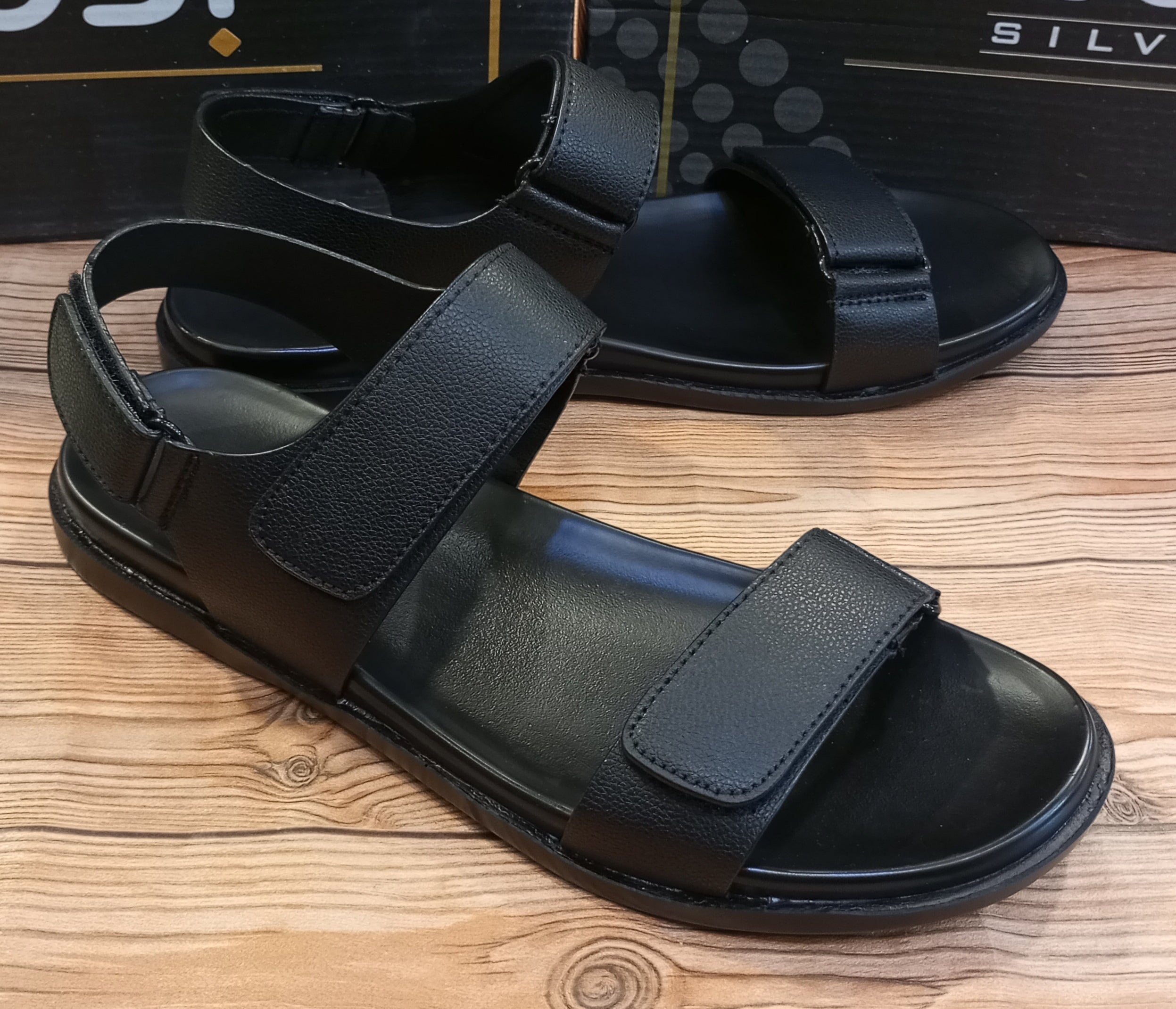 ROUGE'S PLAIN SIMPLE DOUBLE STEP SANDALS