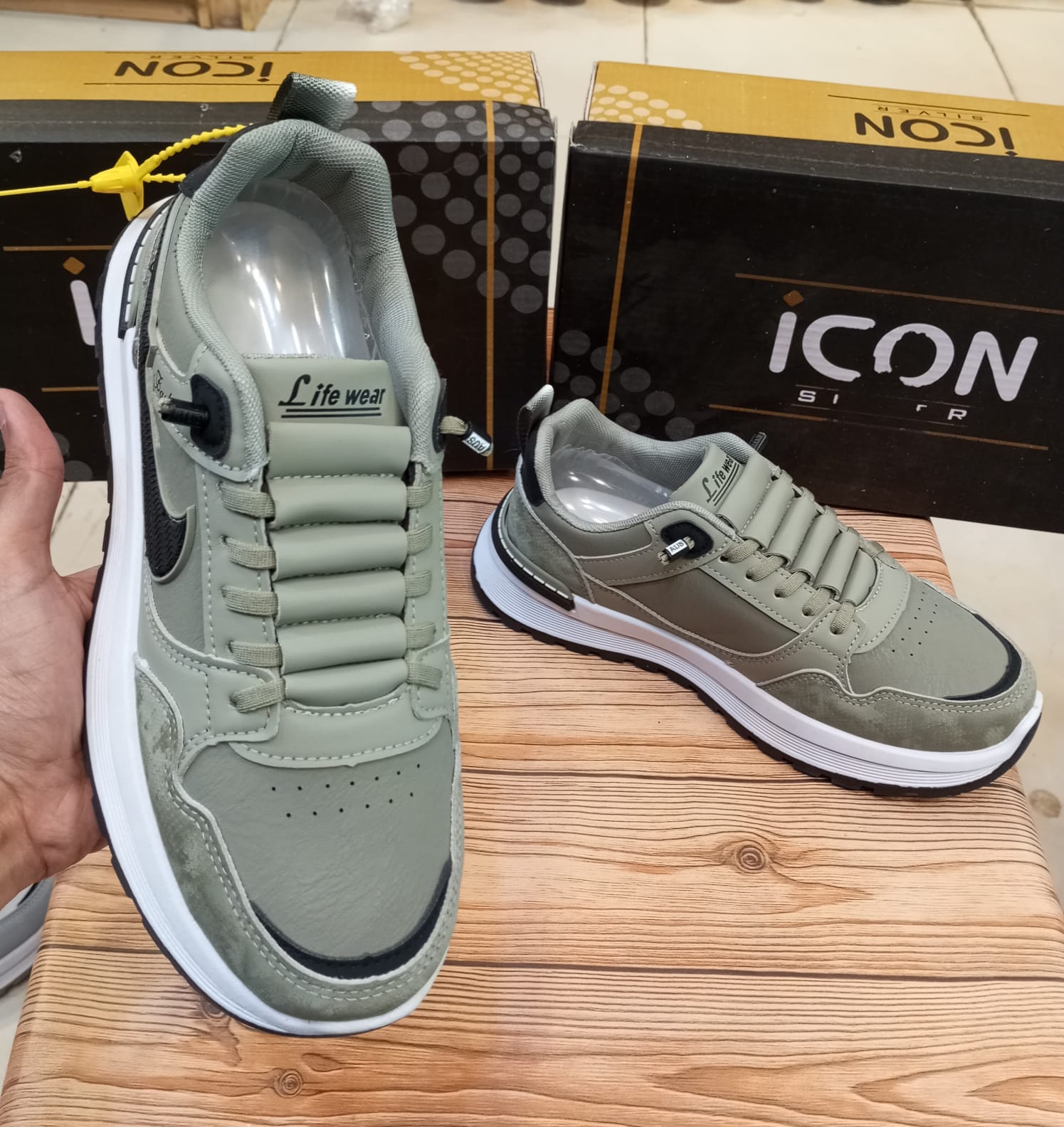 LIFE WEAR'S WITHOUT LACES CASUAL AND TRAINING JOGGERS FOR MEN