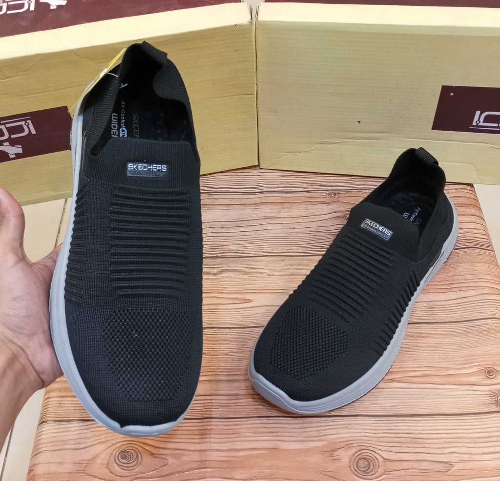 BRANDED PREMIUM QUALITY DAILY WEAR AND TRAINING JOGGERS