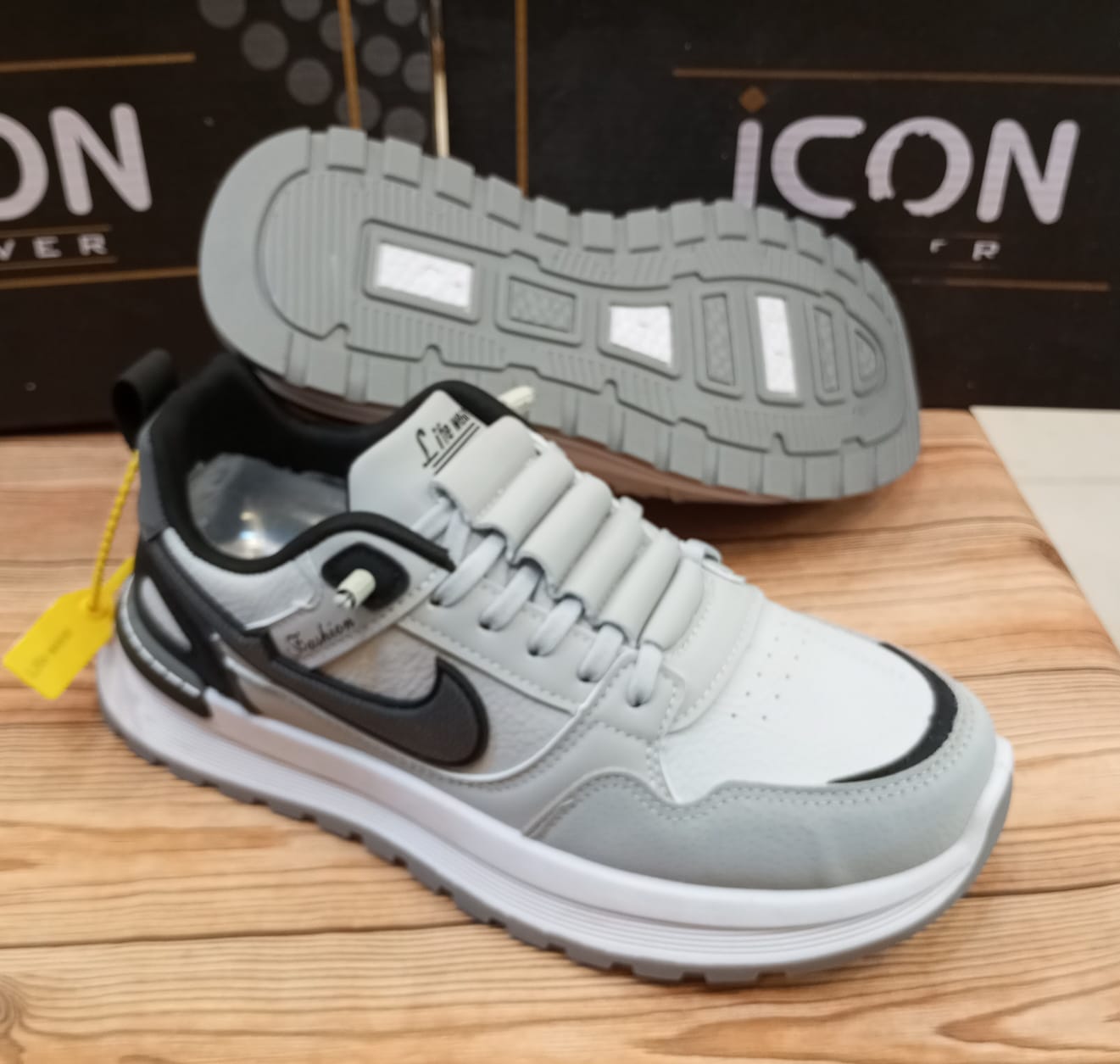 LIFE WEAR'S WITHOUT LACES CASUAL AND TRAINING JOGGERS FOR MEN