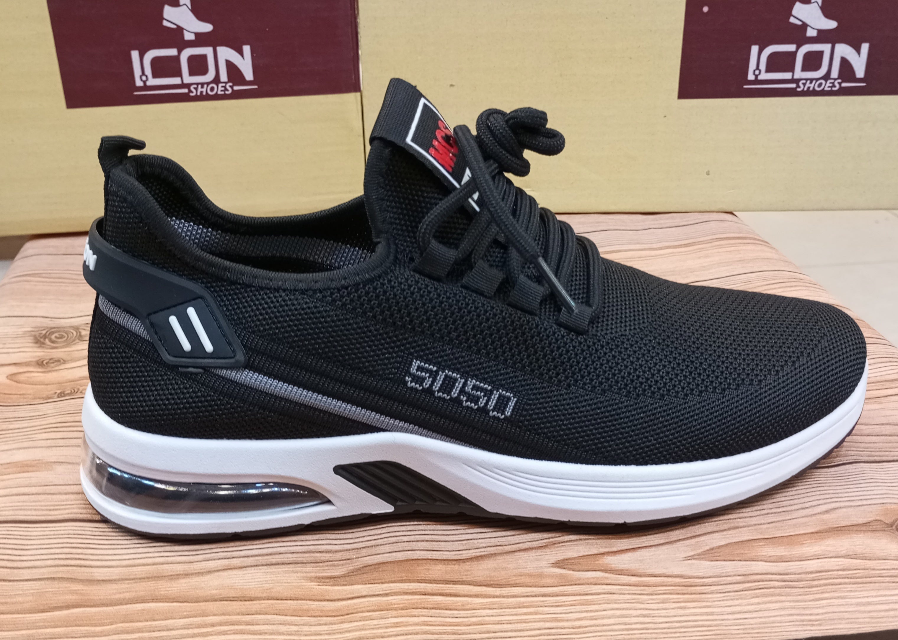 MCS PREMIUM QUALITY CASUAL AND TRAINING BREATHABLE SHOES