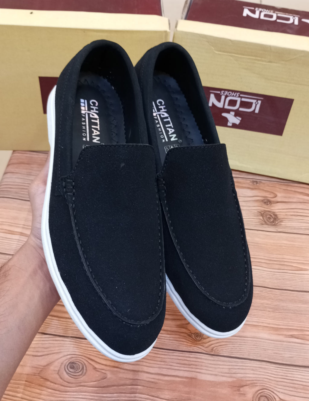 PREMIUM QUALITY CASUAL AND PARTYWEAR SHOES FOR MEN