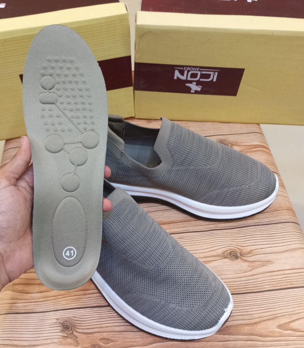 PREMIUM QUALITY SKECHERS STYLE SUPER COMFORTABLE JOGGERS