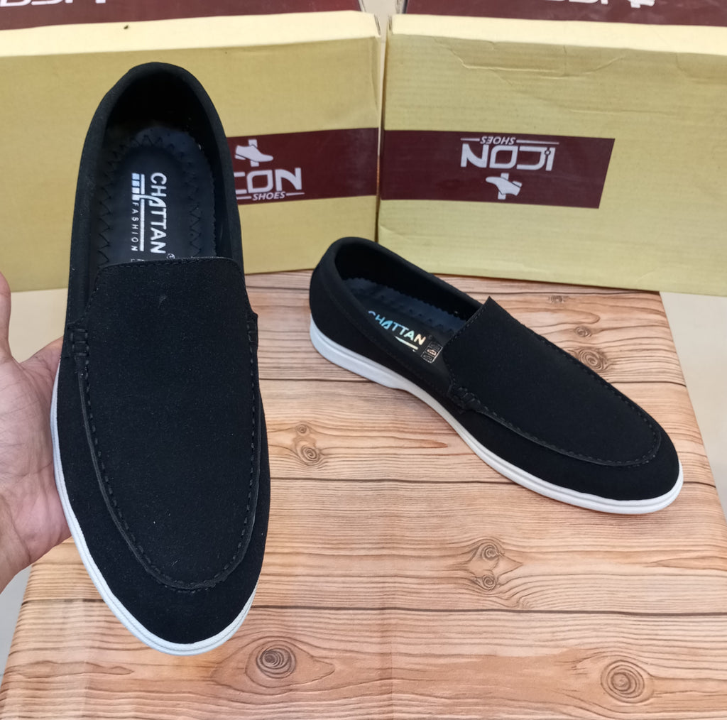 PREMIUM QUALITY CASUAL AND PARTYWEAR SHOES FOR MEN