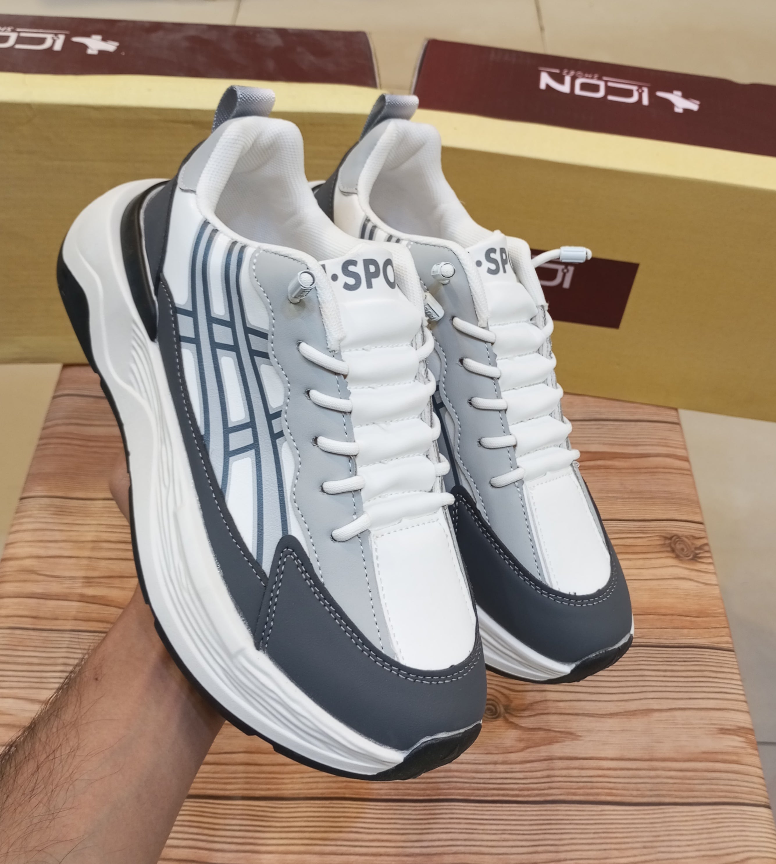 BRANDED PREMIUM QUALITY TRAINING AND CASUAL JOGGERS FOR MEN