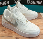 TRIPLE WHITE NIKE AIR FORCE 1