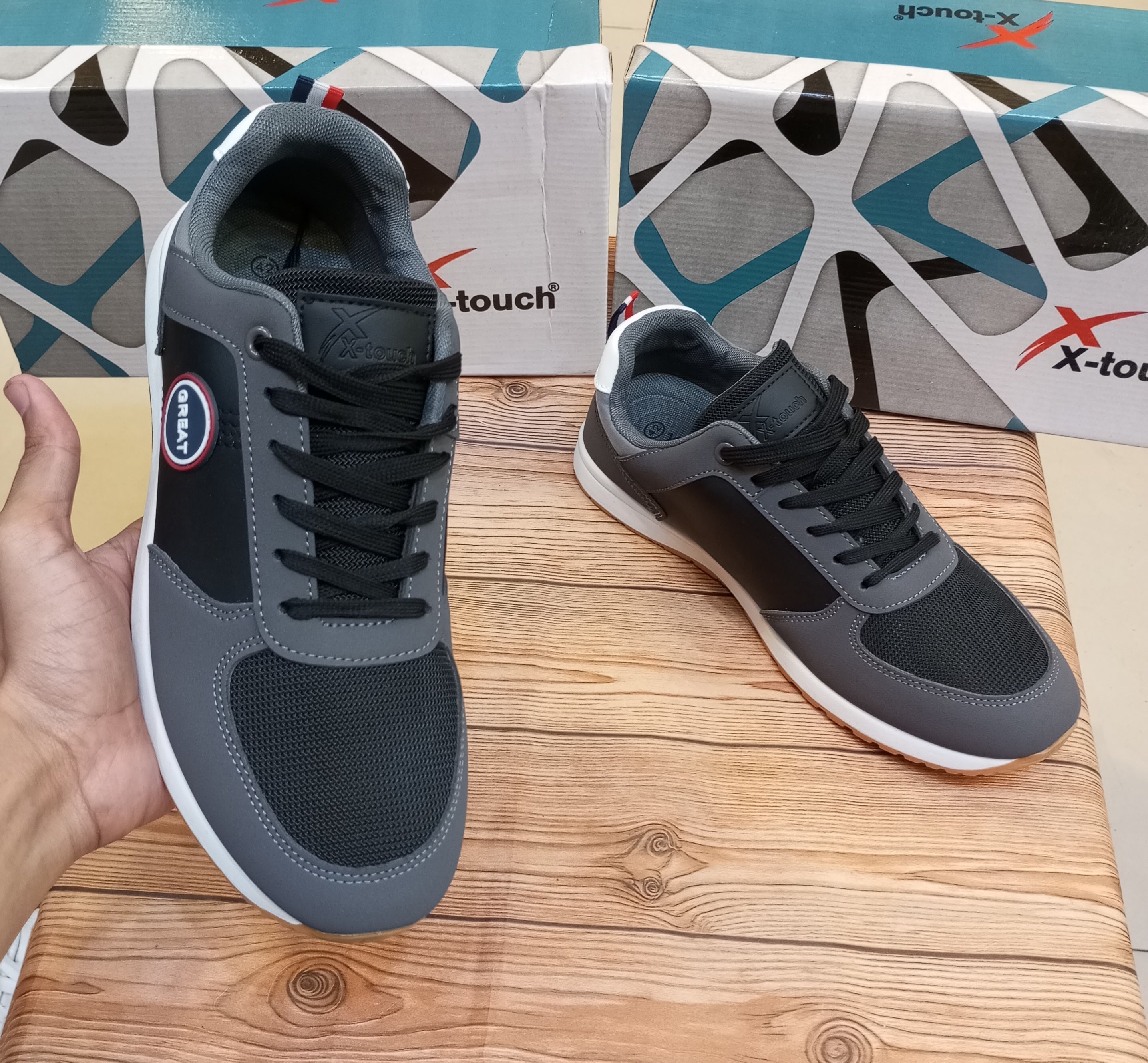 ORIGINAL XTOUCH PREMIUM QUALITY TRAINING AND CASUAL SHOES FOR MEN