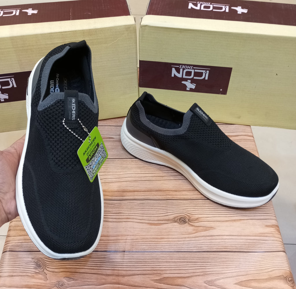 BRANDED PREMIUM QUALITY SUPER COMFY CASUAL AND TRAINING JOGGERS