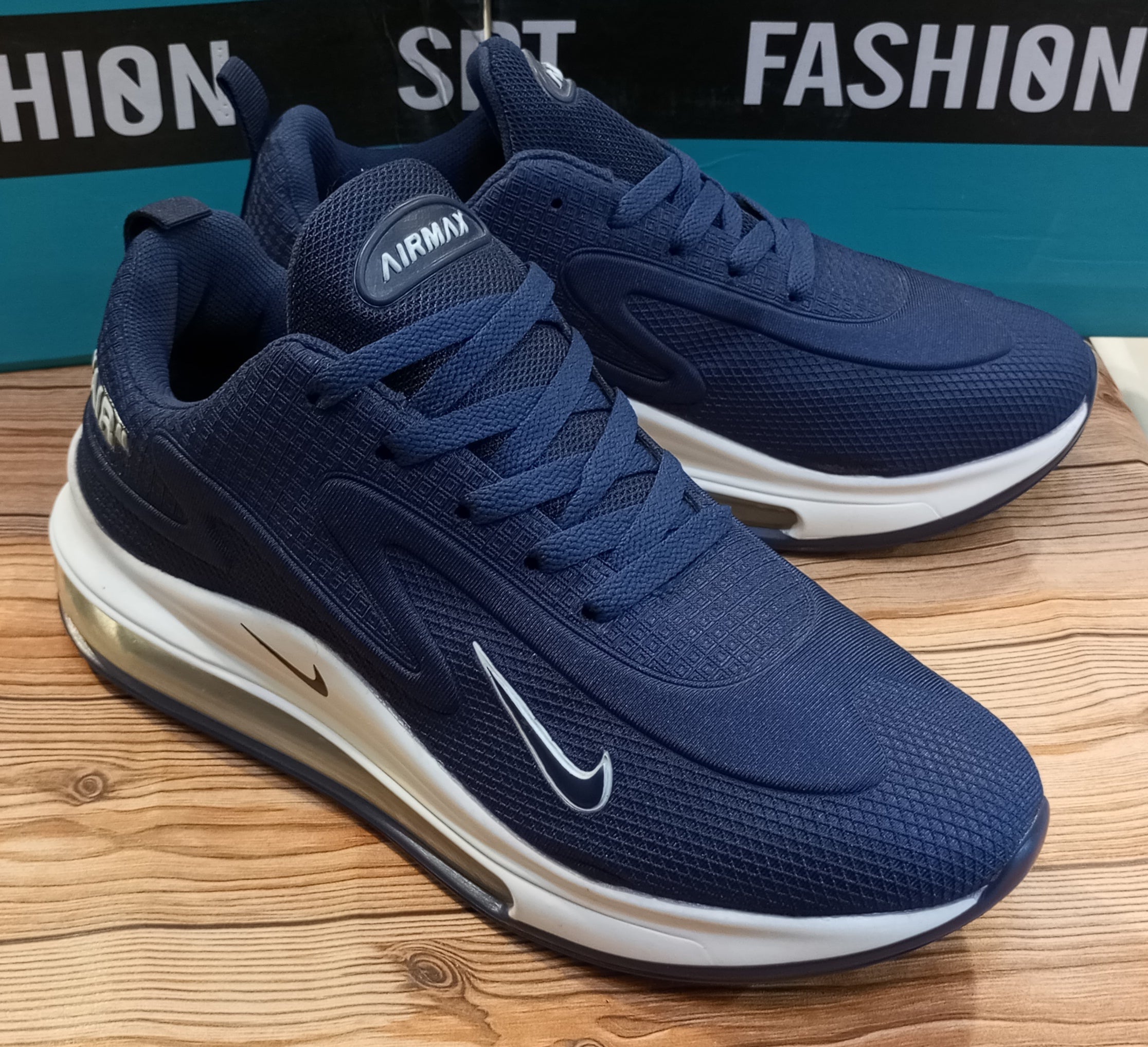NIKE AIR MAX TRAINING AND CASUAL JOGGERS