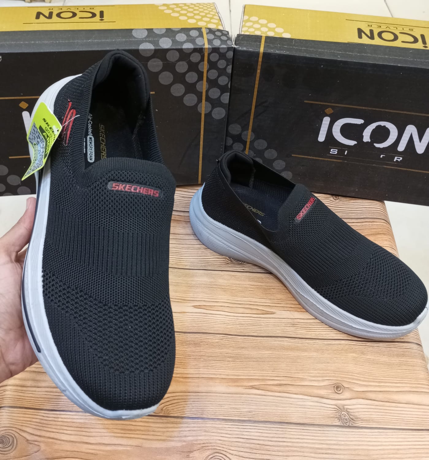 SKECHERS SUPER COMFORTABLE CASUAL AND TRAINING JOGGERS FOR MEN