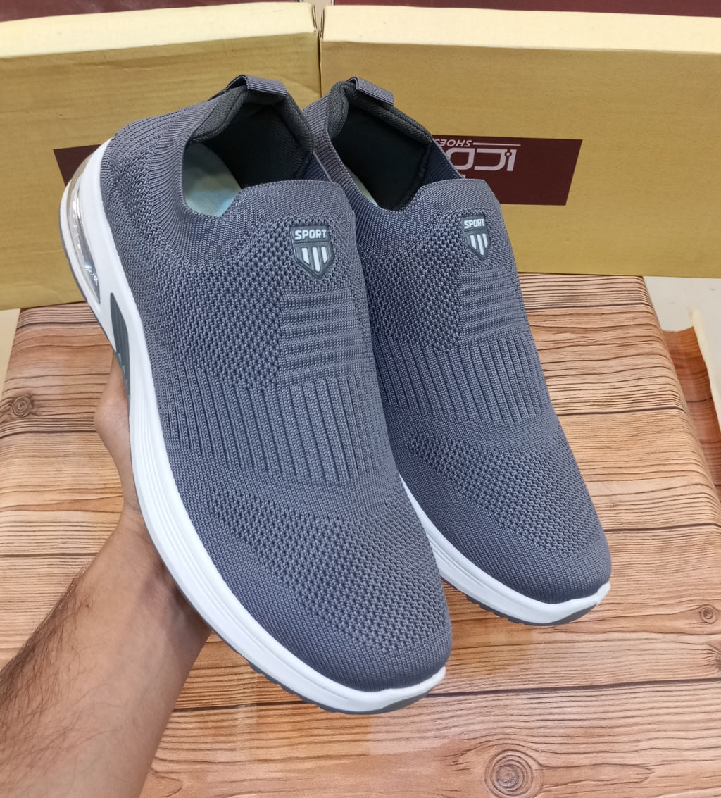 PREMIUM QUALITY WITHOUT LACES TRAINING AND DAILY WEAR JOGGERS