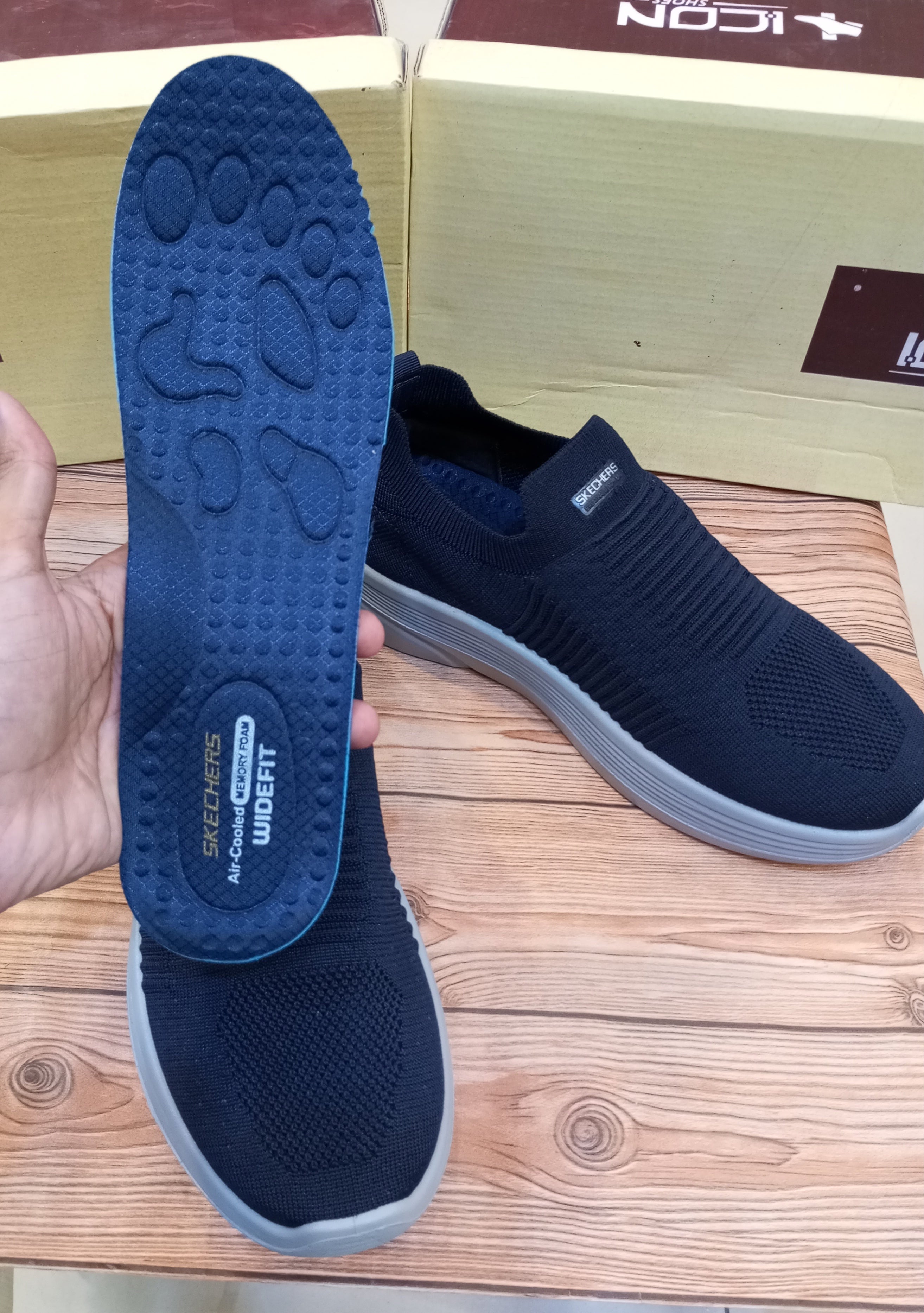 BRANDED PREMIUM QUALITY DAILY WEAR AND TRAINING JOGGERS