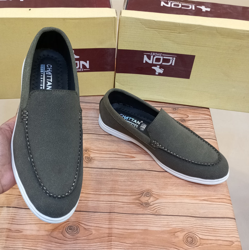 PREMIUM QUALITY CASUAL AND PARTYWEAR SHOES FOR MEN