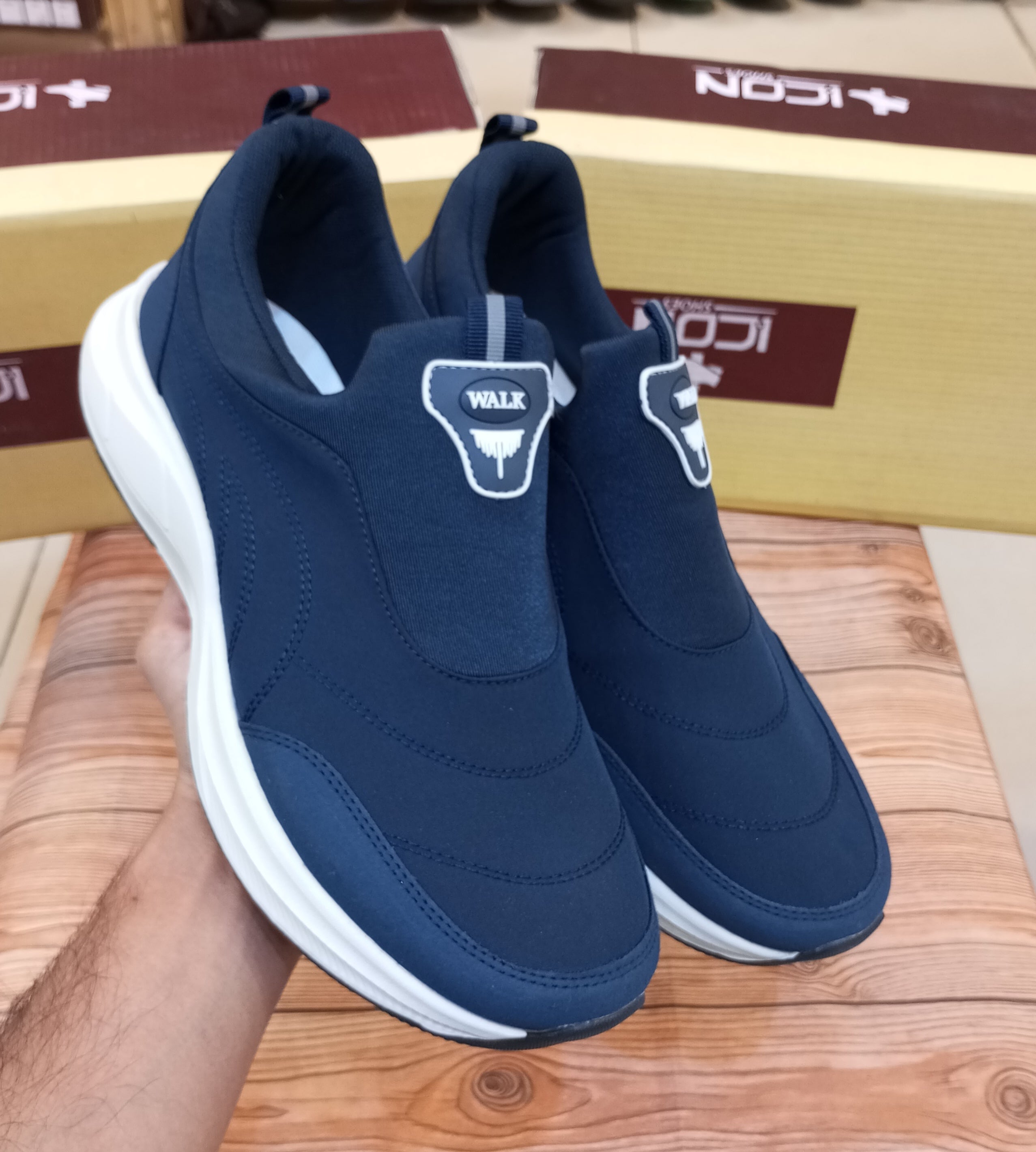 WALK'S CASUAL AND TRAINING WITHOUT LACES JOGGERS