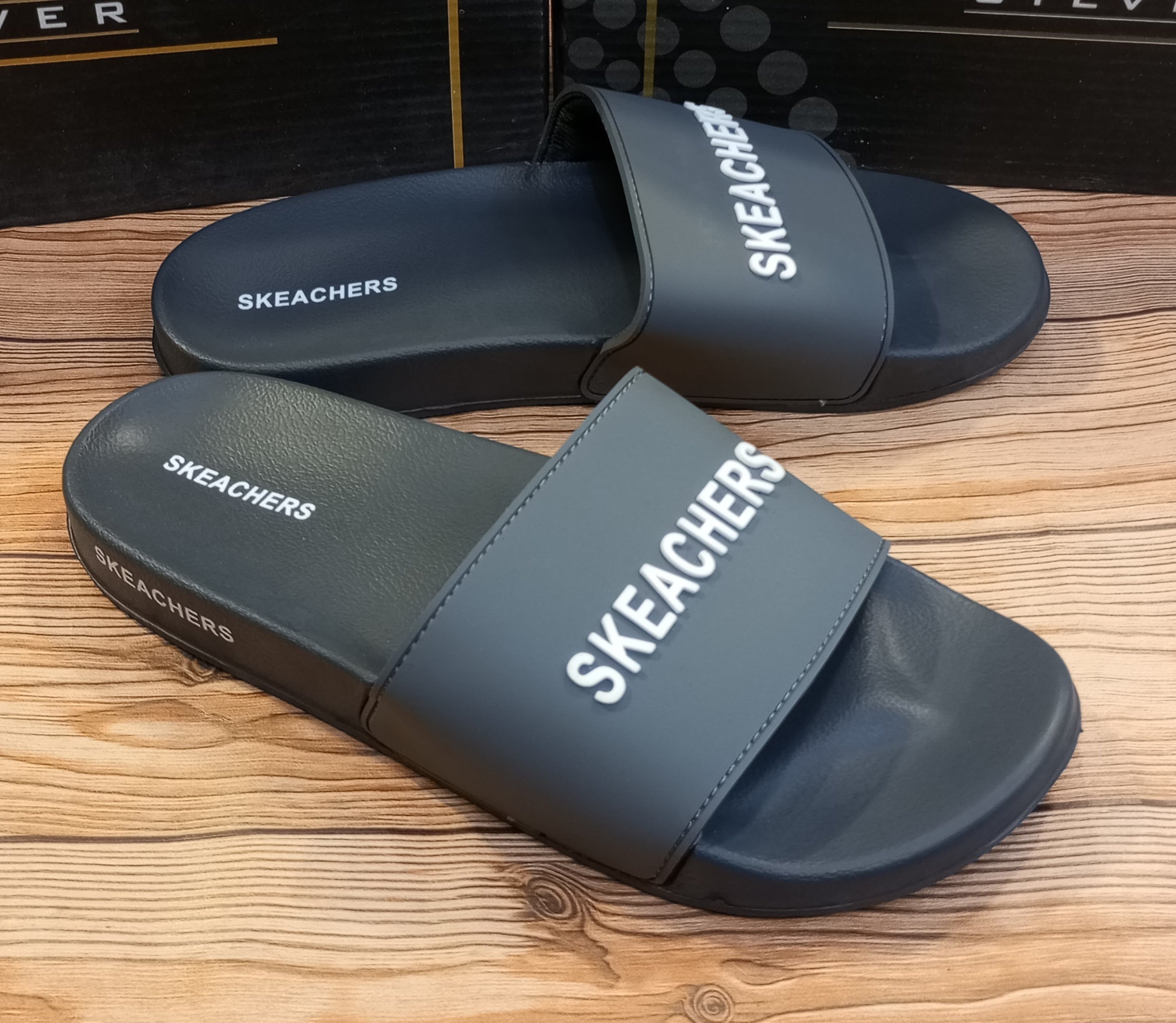 SKECHERS PREMIUM SUMMER SLIDES FOR MEN