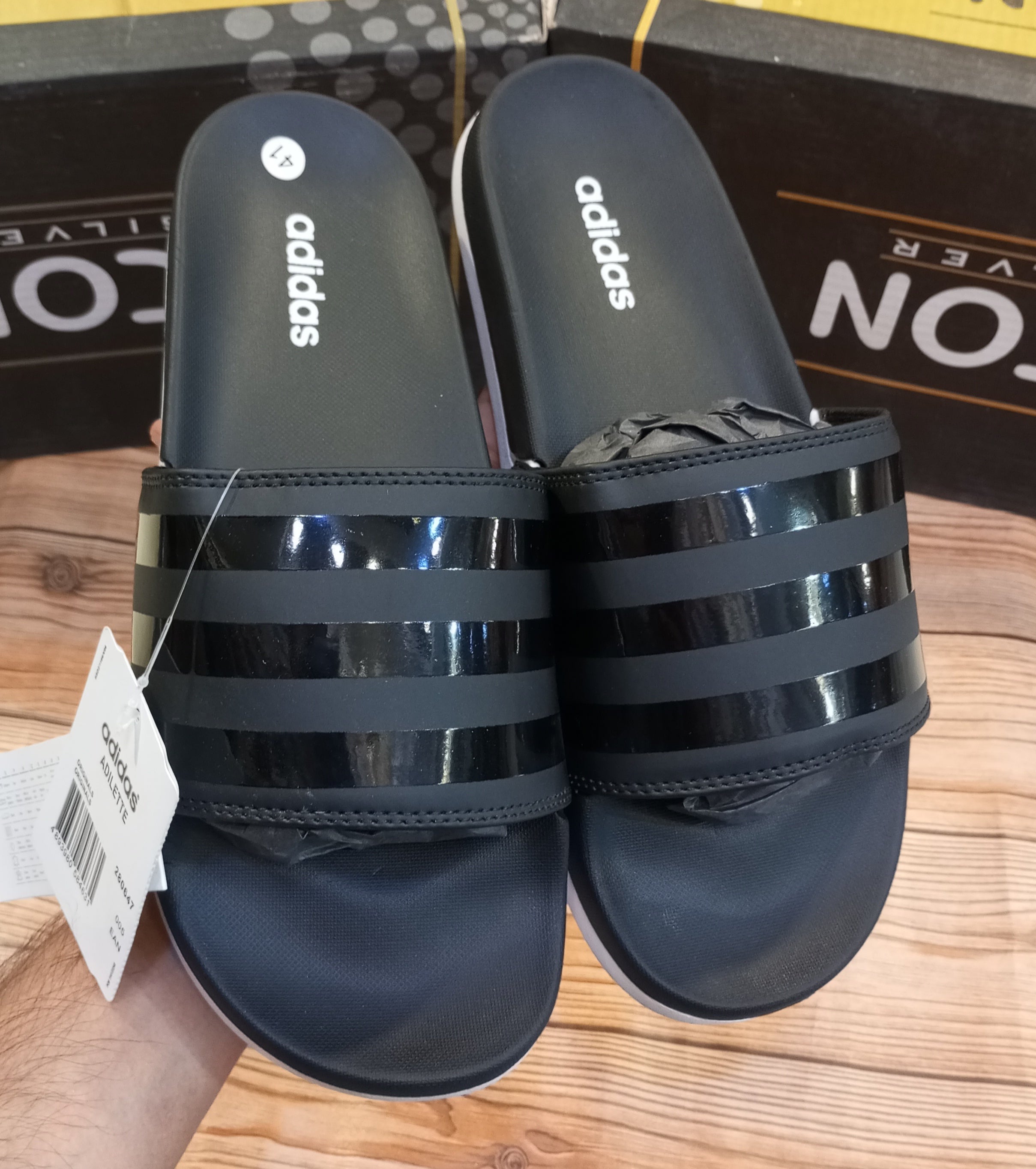 ADIDAS ADILETTE SLIDES FOR MEN