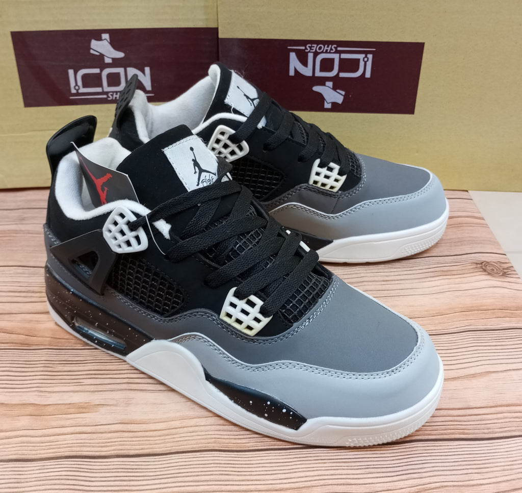 JORDAN RETRO 4 MOON GREY