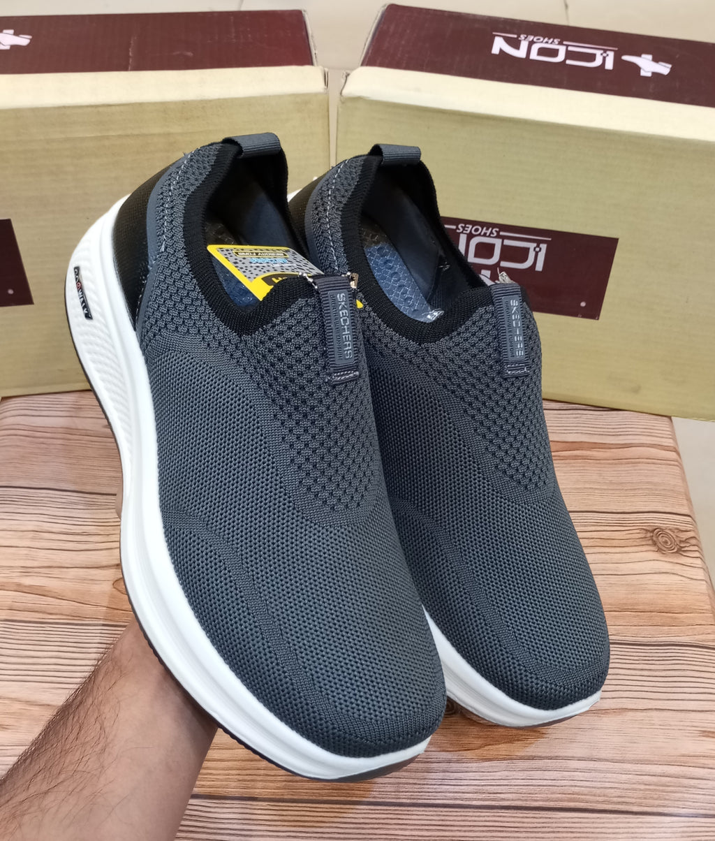 BRANDED PREMIUM QUALITY SUPER COMFY CASUAL AND TRAINING JOGGERS