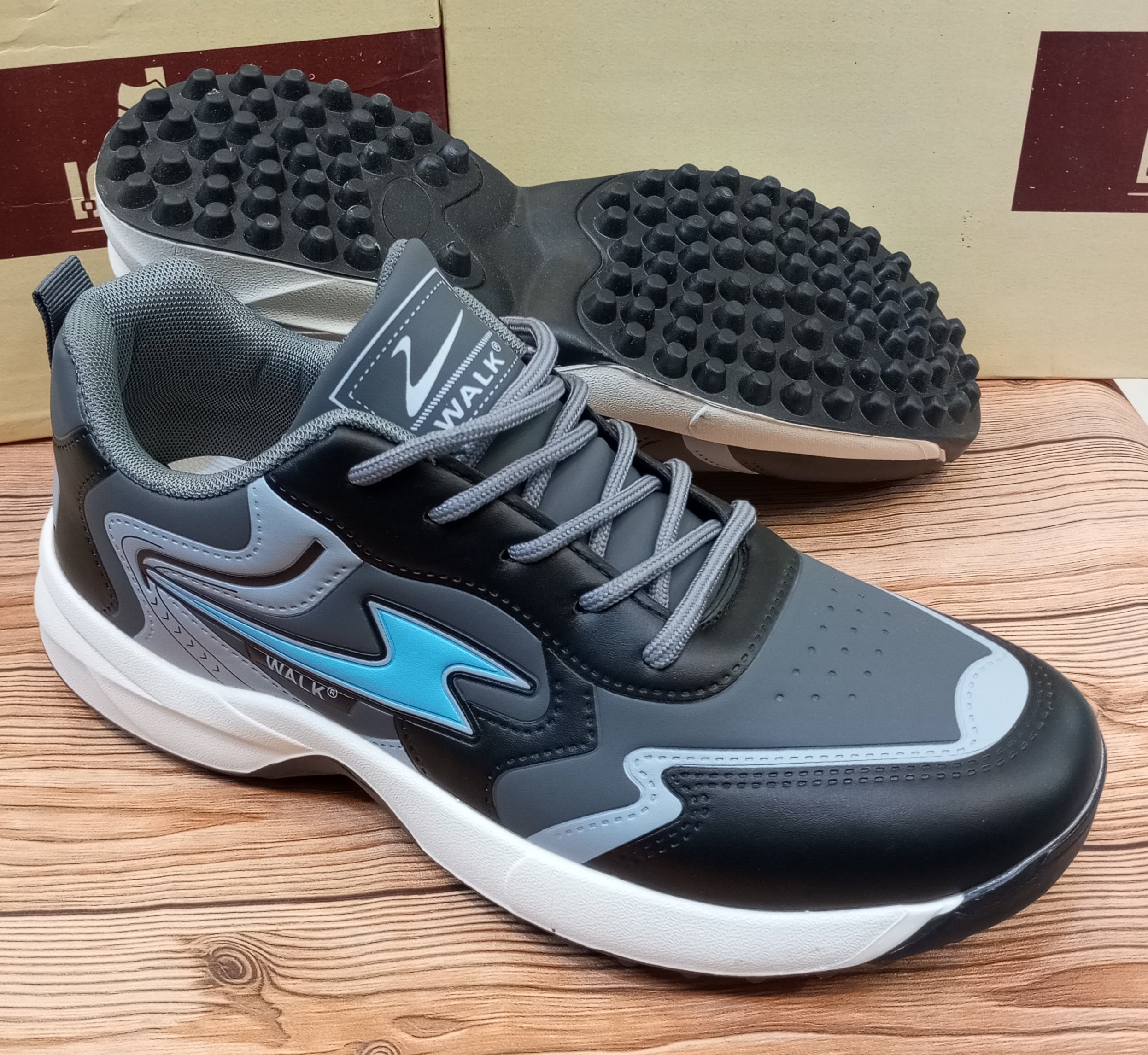 FLASH TRAINING AND CRICKET GRIPPERS FOR MEN