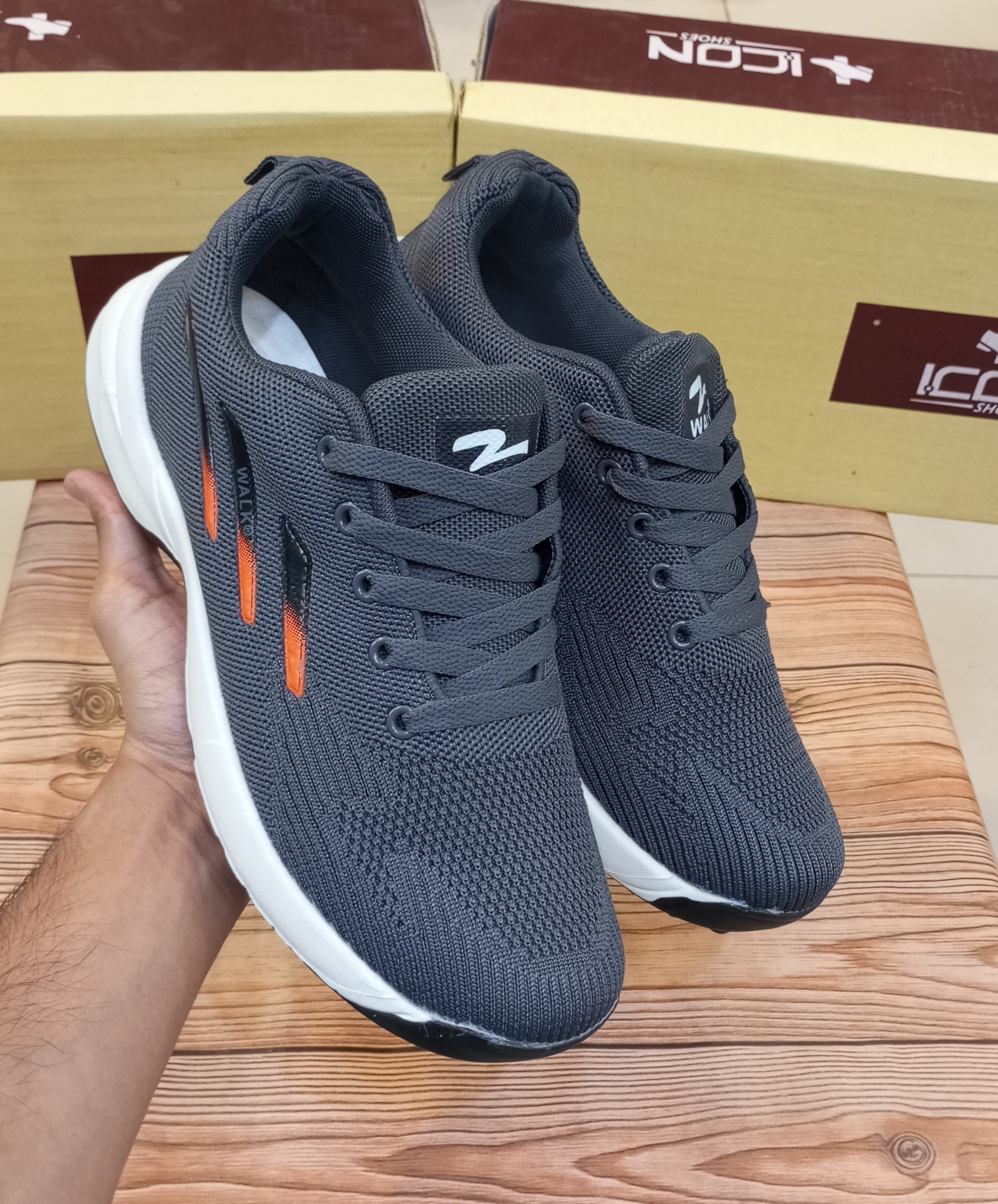 PREMIUM QUALITY TRAINING AND DAILYWEAR GRIPPERS FOR MEN