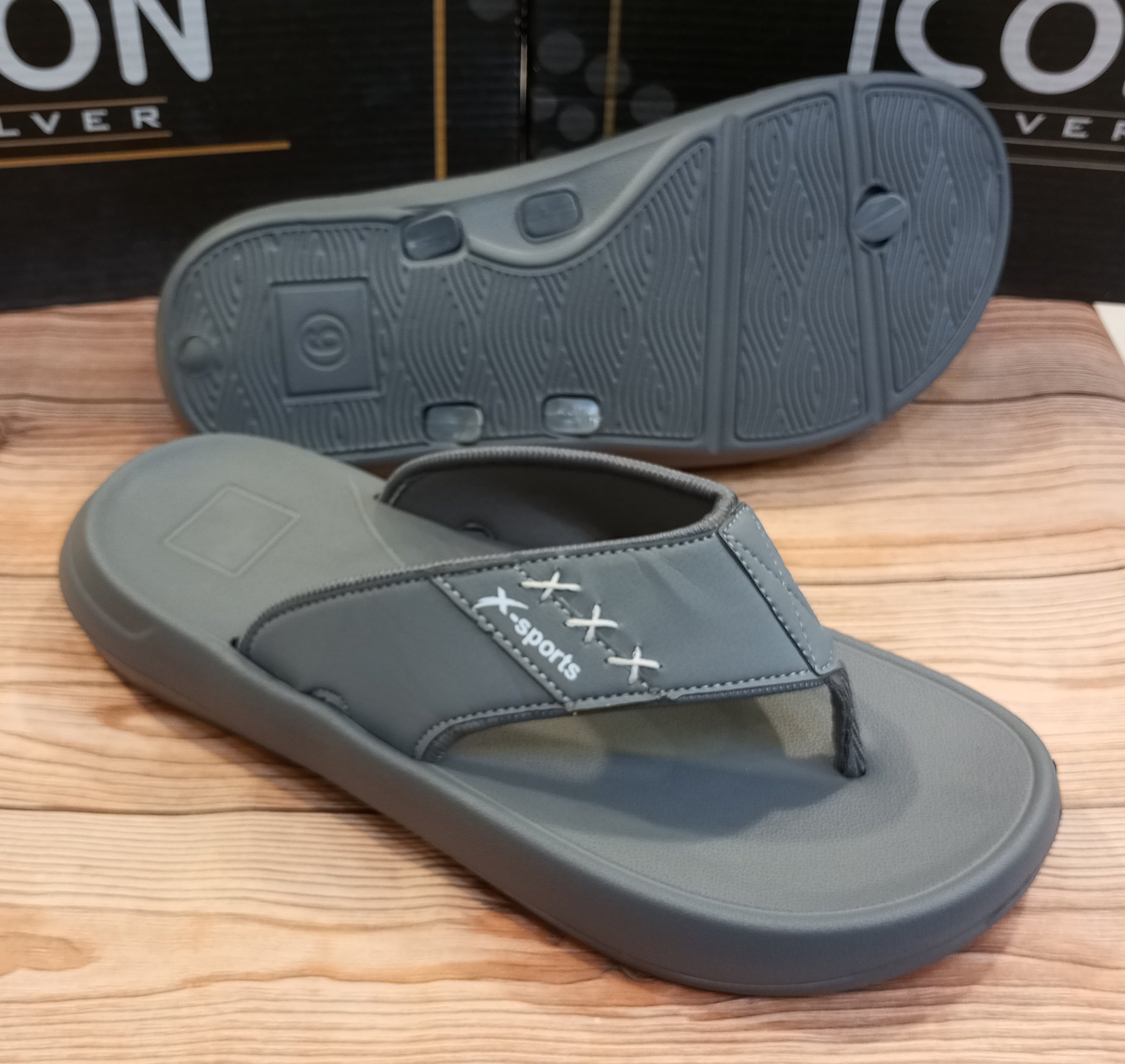X SPORTS SUPER COMFORTABLE SPUNCH SOLE SLIPPERS