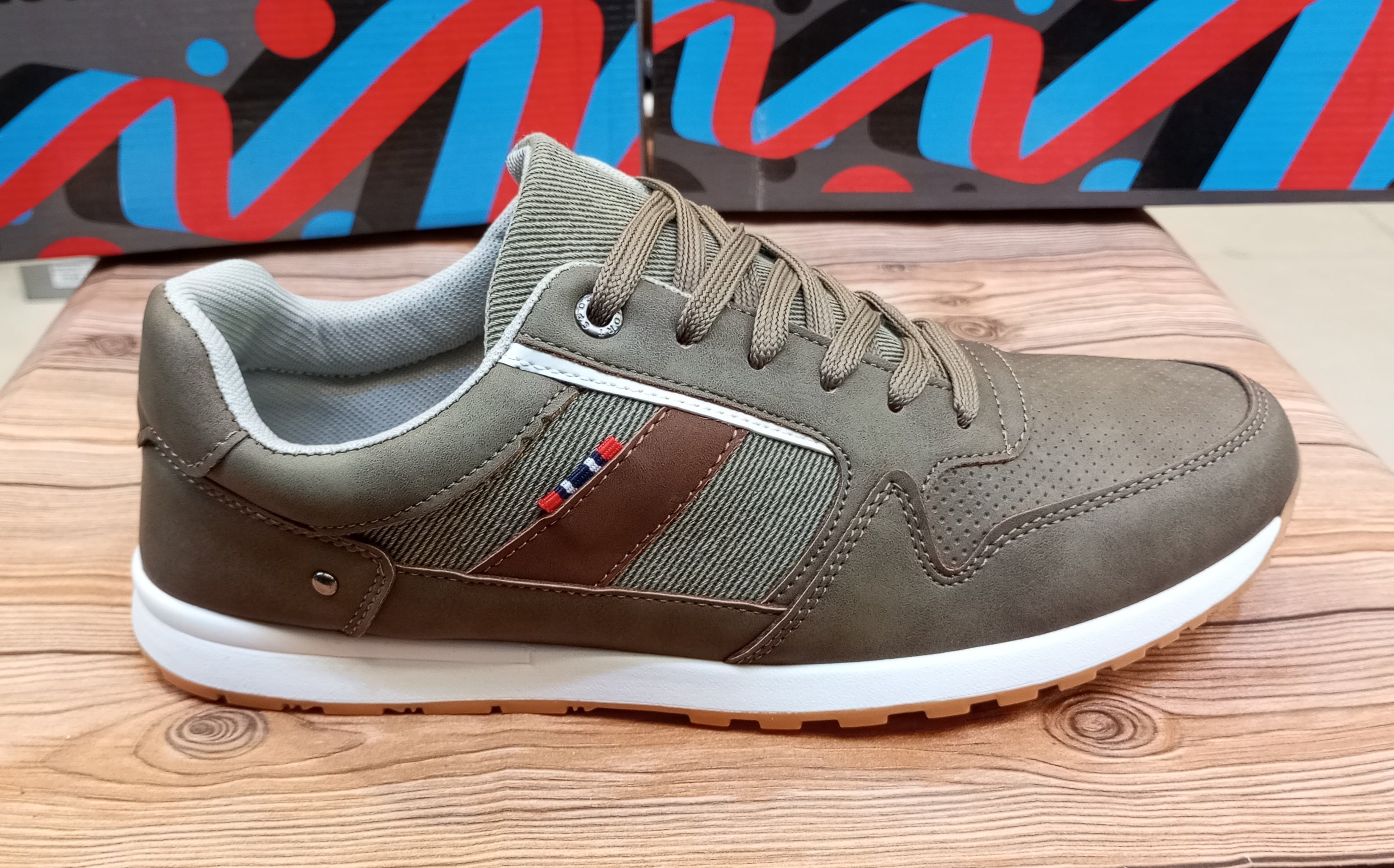 ORIGINAL XTOUCH PREMIUM QUALITY TRAINING AND CASUAL SHOES FOR MEN