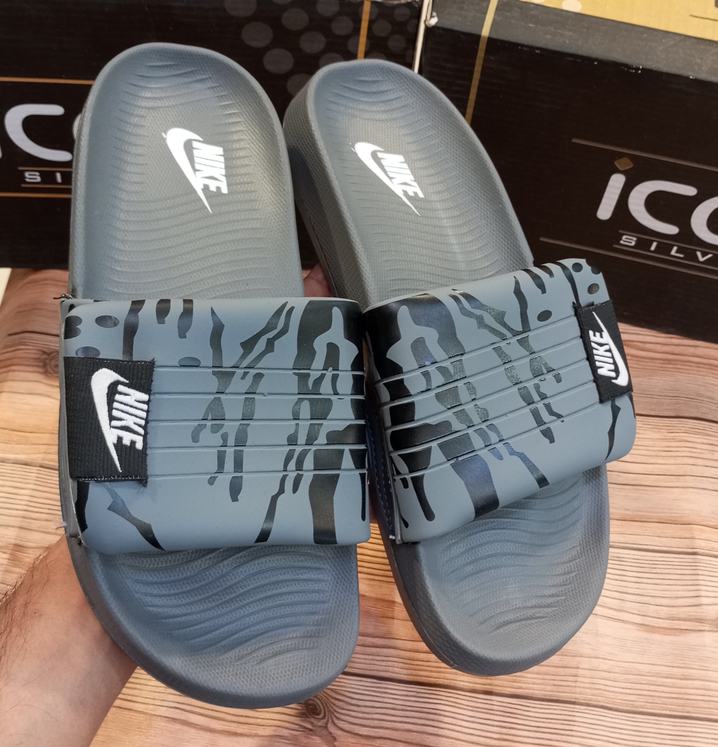 NIKE SUMMER SLIDES FOR MEN