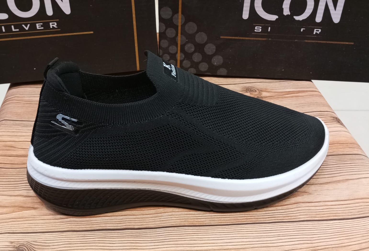 SUPER COMFORTABLE CASUAL AND TRAINING JOGGERS FOR MEN