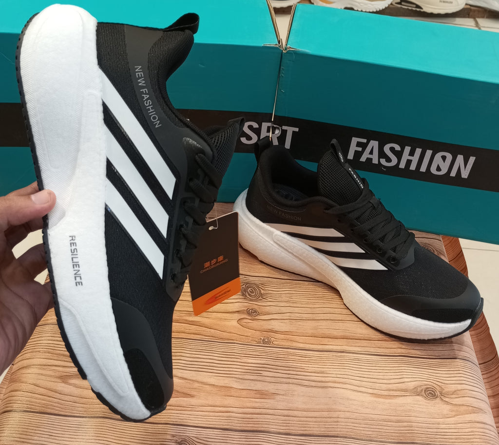 PREMIUM QUALITY SUPER COMFORTABLE TRAINING AND CASUAL JOGGERS