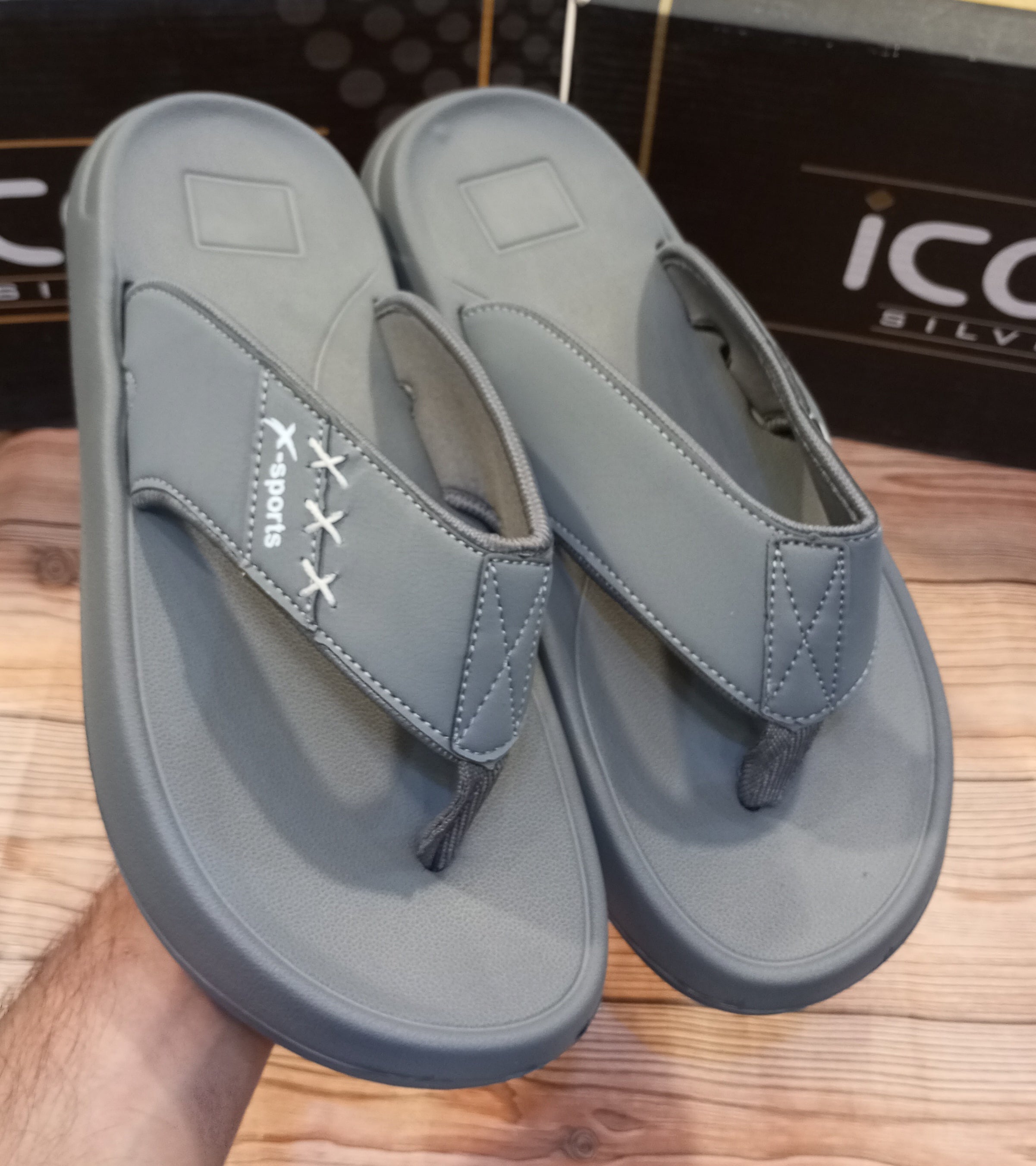 X SPORTS SUPER COMFORTABLE SPUNCH SOLE SLIPPERS