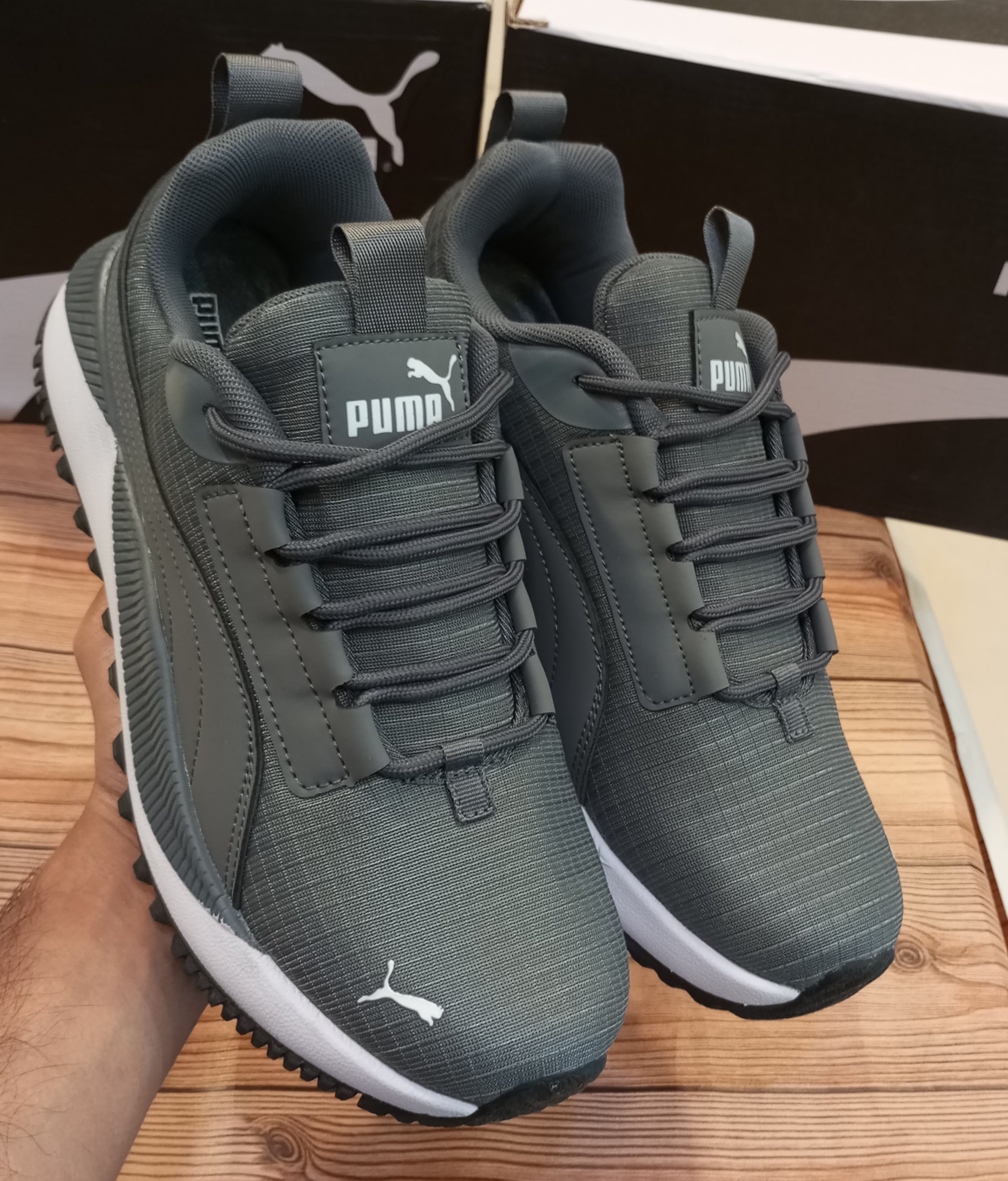 AAA PREMIUM QUALITY PUMA RUNNING AND TRAINING JOGGERS FOR MEN