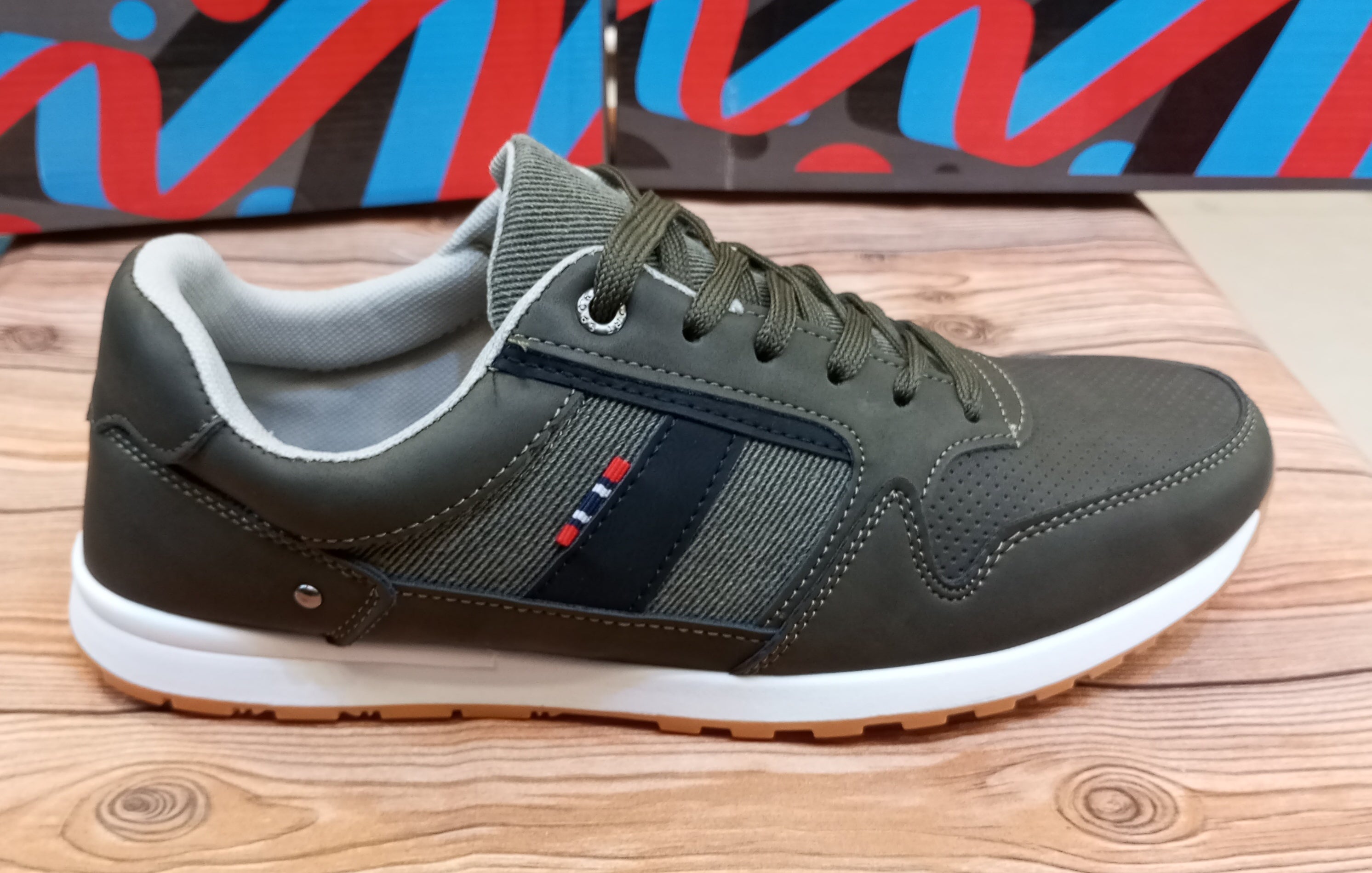 ORIGINAL XTOUCH PREMIUM QUALITY TRAINING AND CASUAL SHOES FOR MEN