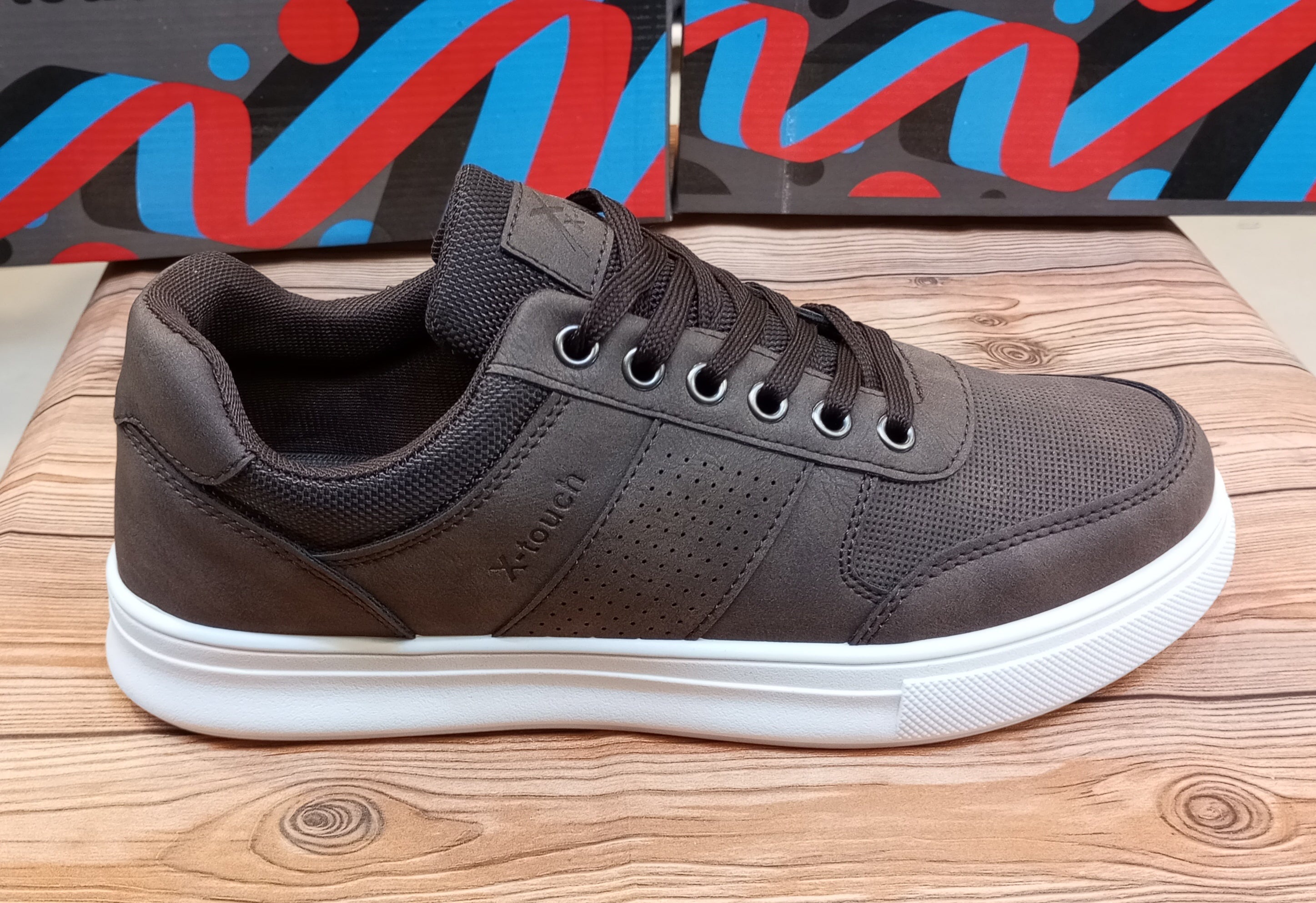ORIGINAL XTOUCH PREMIUM QUALITY CASUAL AND PARTYWEAR SNEAKERS