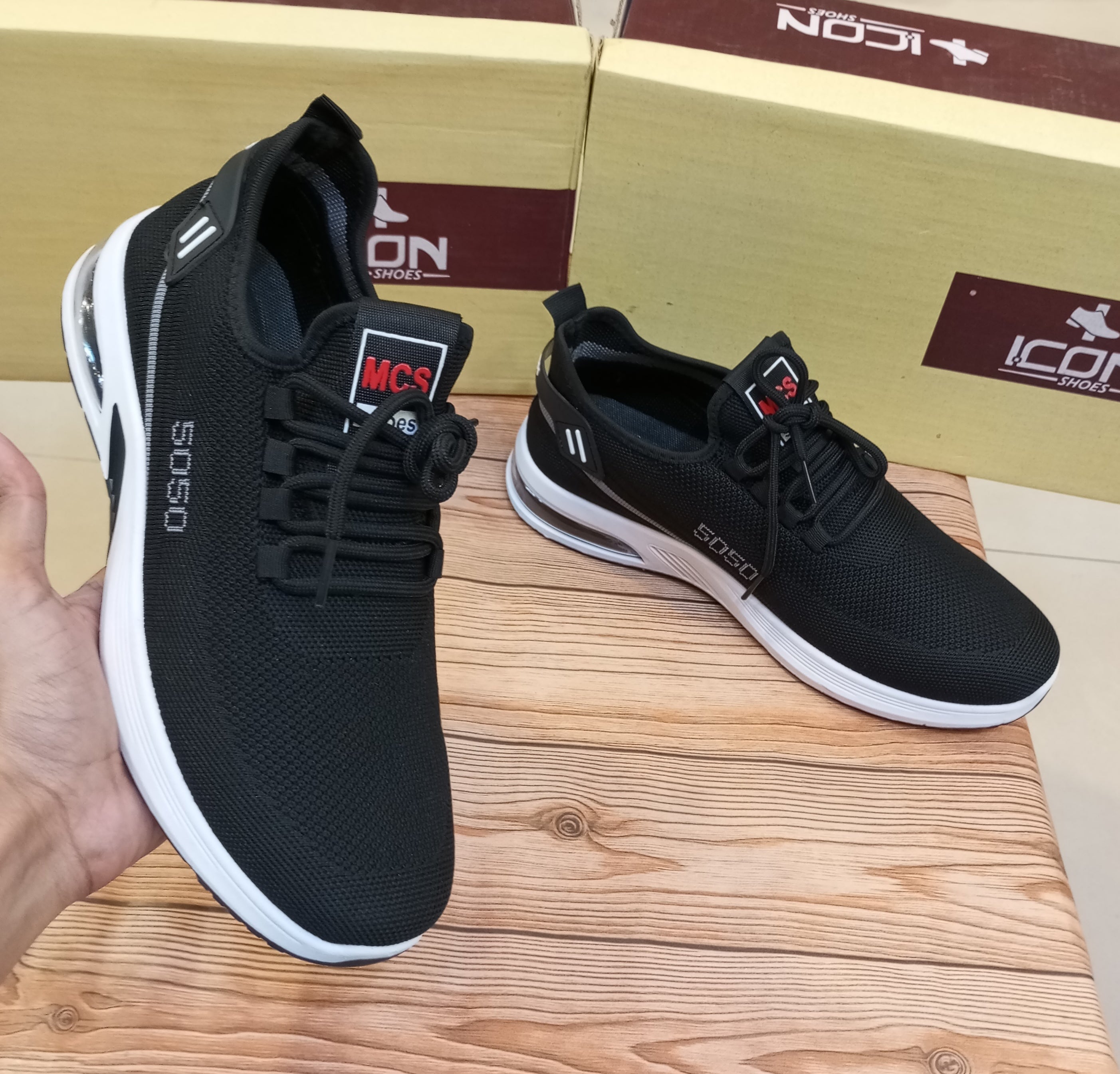MCS PREMIUM QUALITY CASUAL AND TRAINING BREATHABLE SHOES