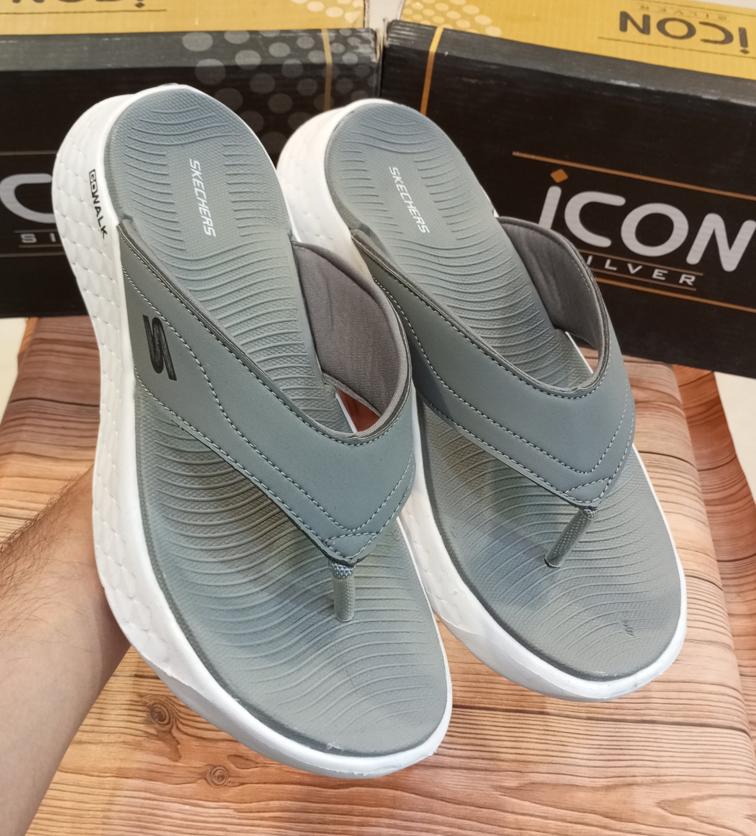 SKECHERS SUPER COMFY SUMMER SLIPPERS FOR MEN
