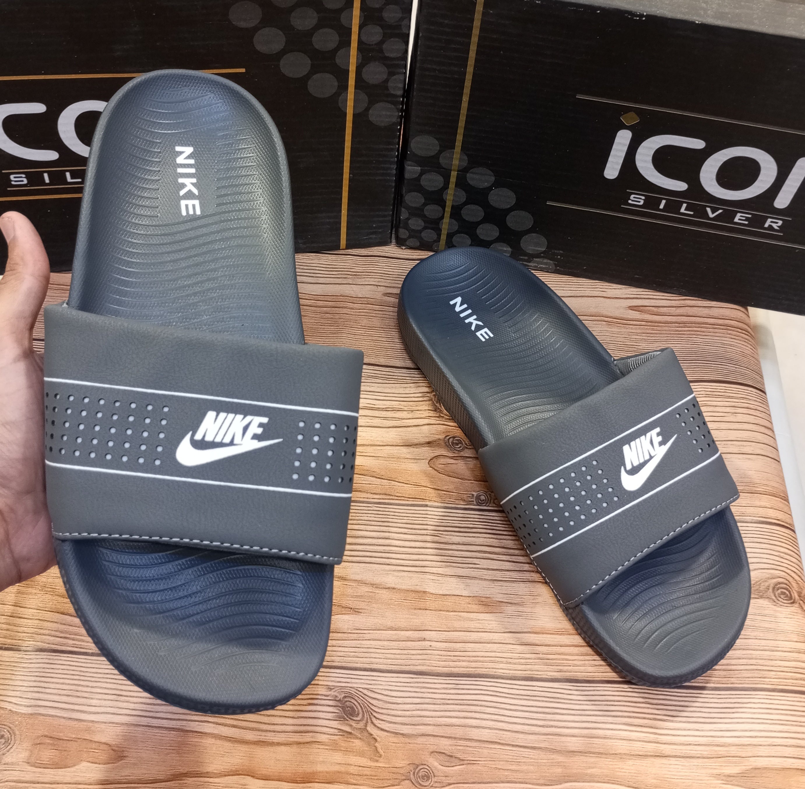 NIKE SUMMER SLIDES FOR MEN