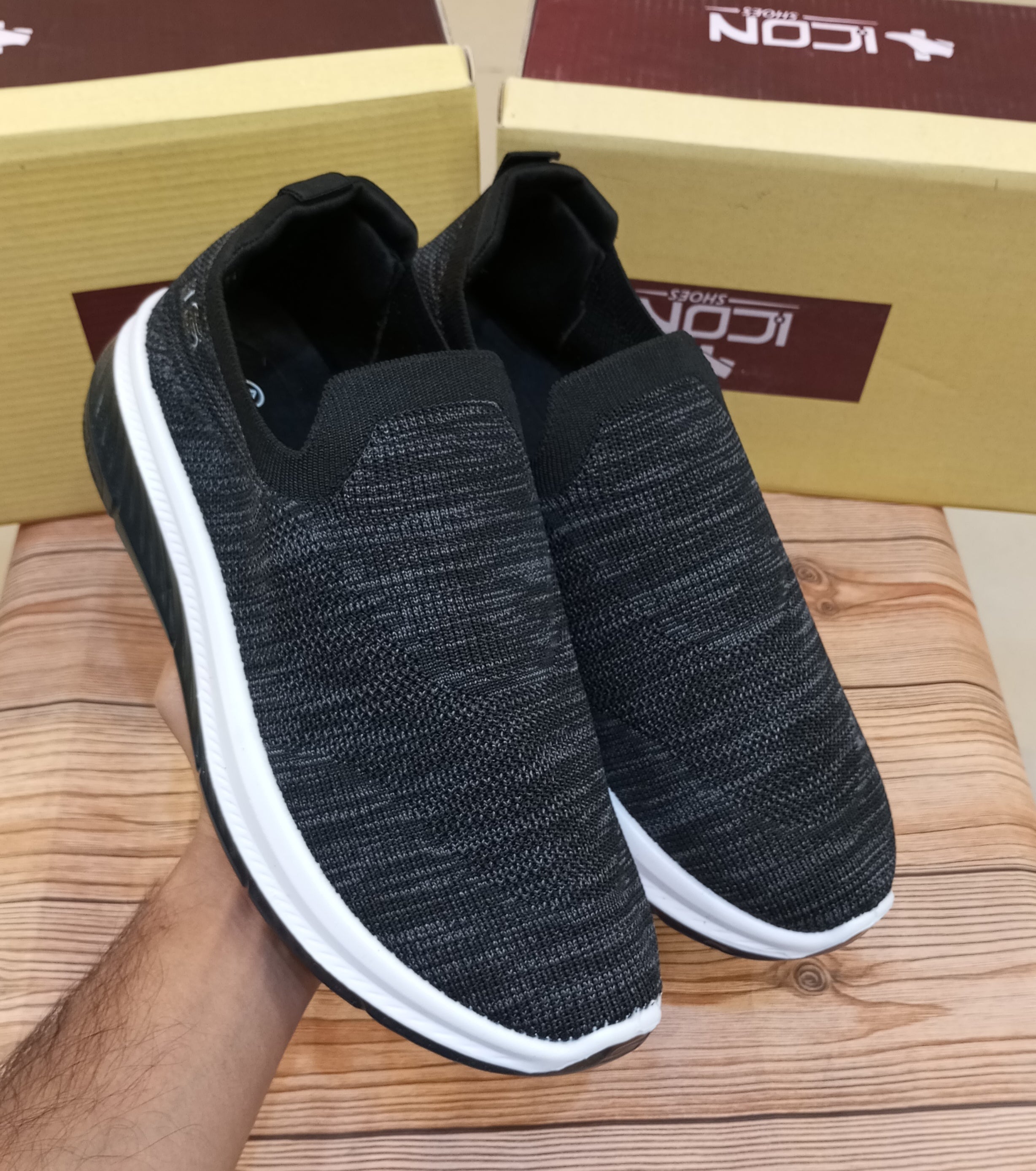 PREMIUM QUALITY SKECHERS STYLE SUPER COMFORTABLE JOGGERS