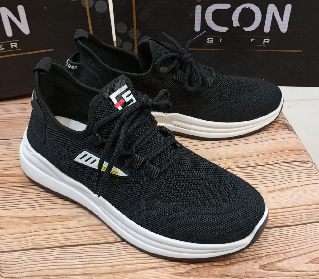 SIMPLE PLAIN CASUAL AND TRAINING JOGGERS FOR MEN
