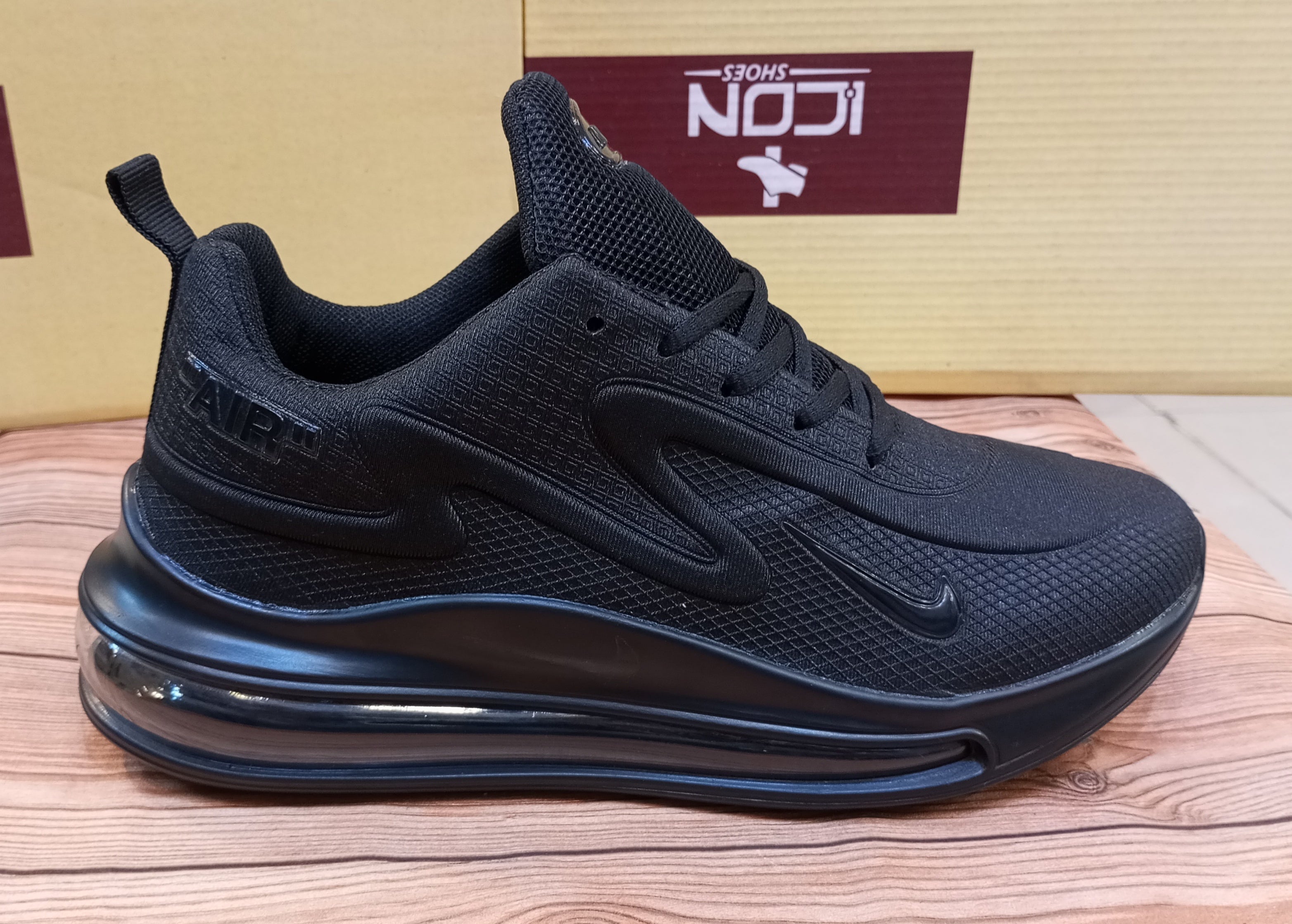 IMPORTED PREMIUM QUALITY NIKE AIR MAX JOGGERS FOR MEN