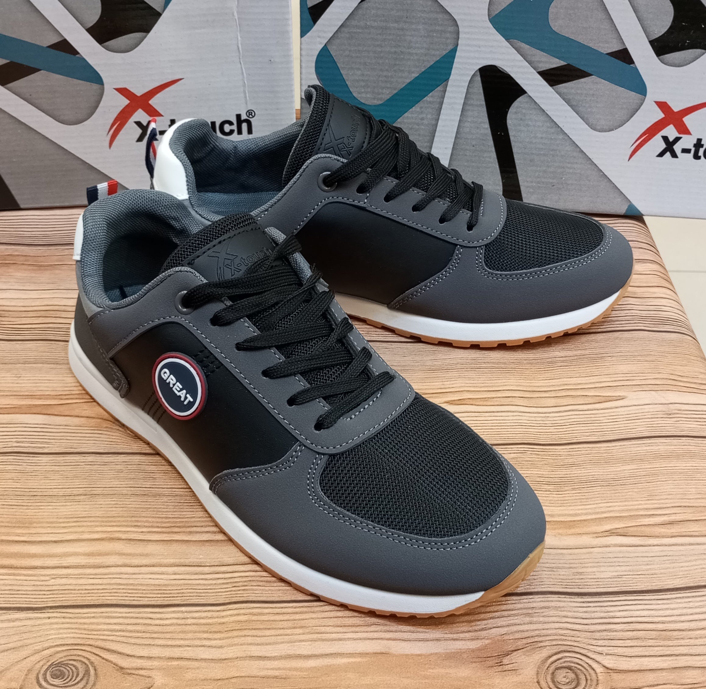 ORIGINAL XTOUCH PREMIUM QUALITY TRAINING AND CASUAL SHOES FOR MEN