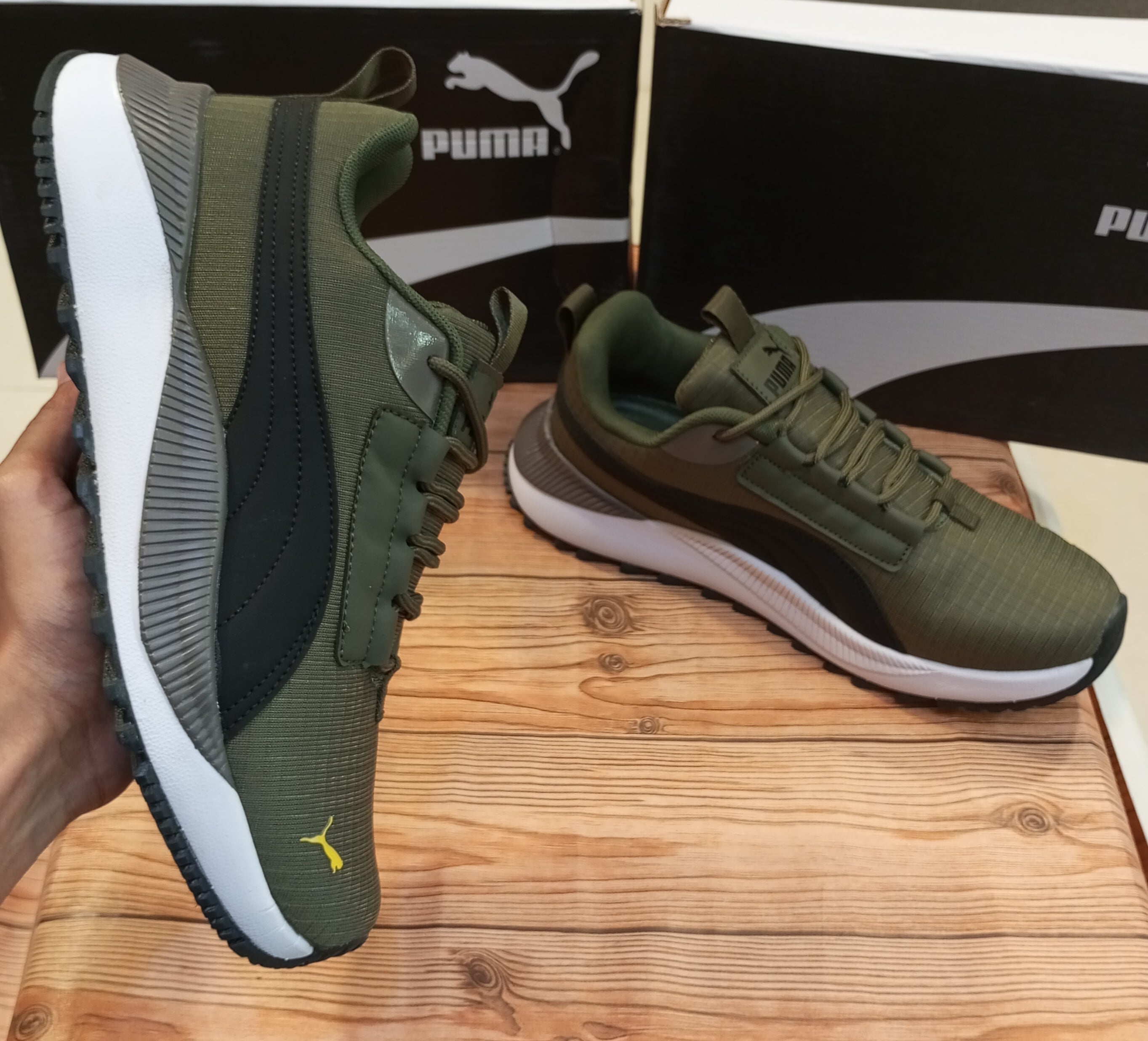 AAA PREMIUM QUALITY PUMA RUNNING AND TRAINING JOGGERS FOR MEN